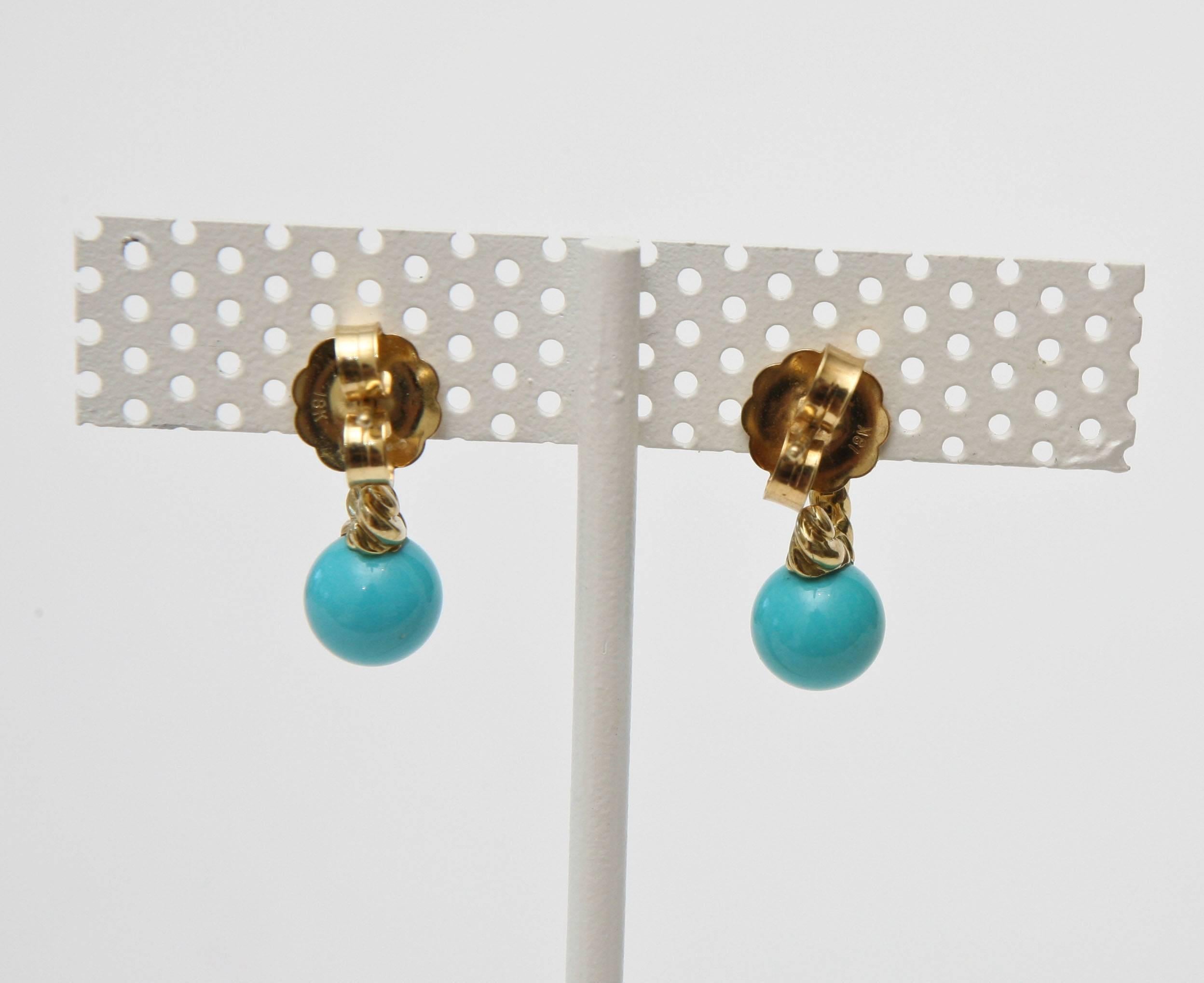 Pair of Turquoise and 14 Carat Gold Drop Earrings In Excellent Condition In North Miami, FL