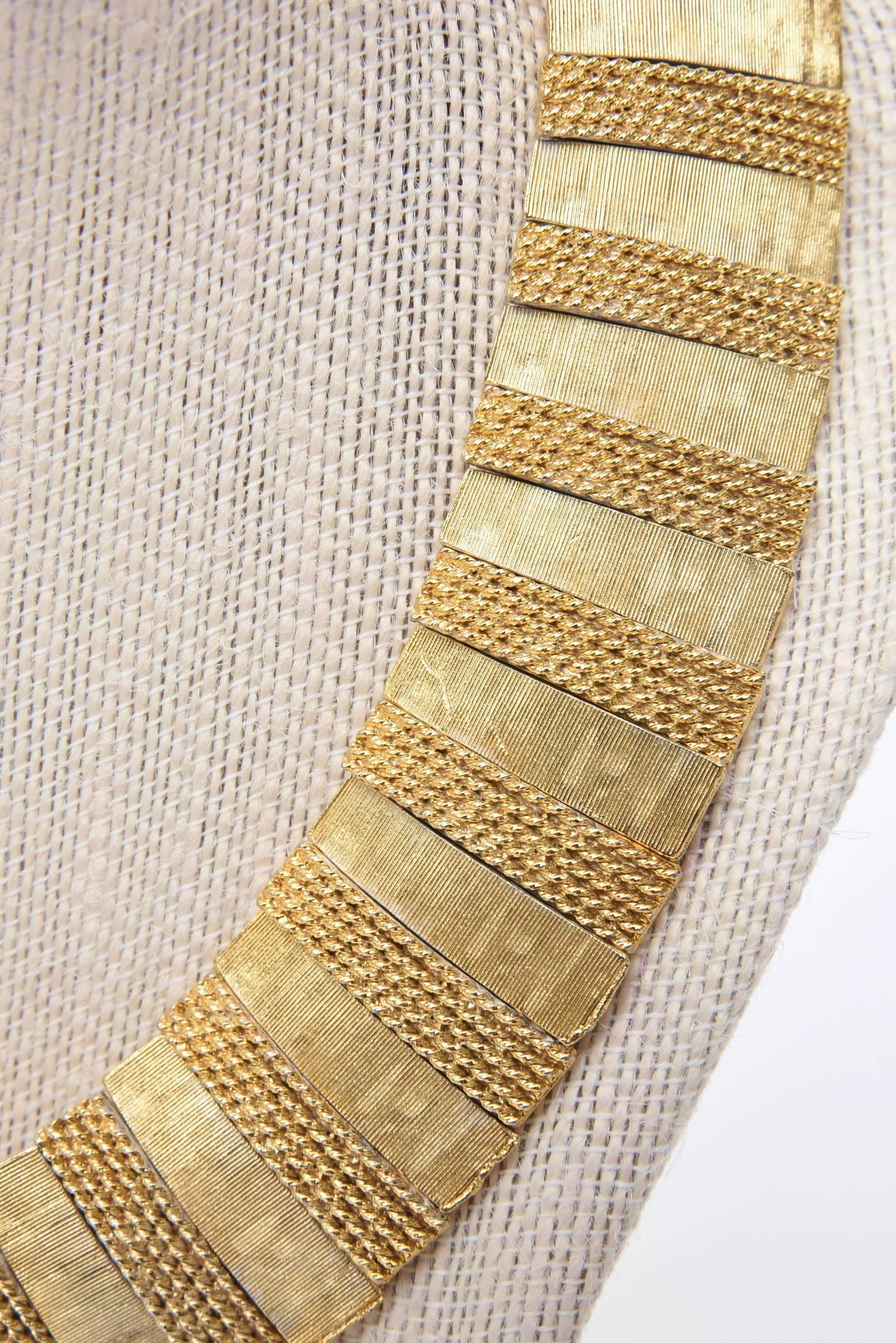 Textural Reticulated Gold Plated Collar Necklace Vintage For Sale 4