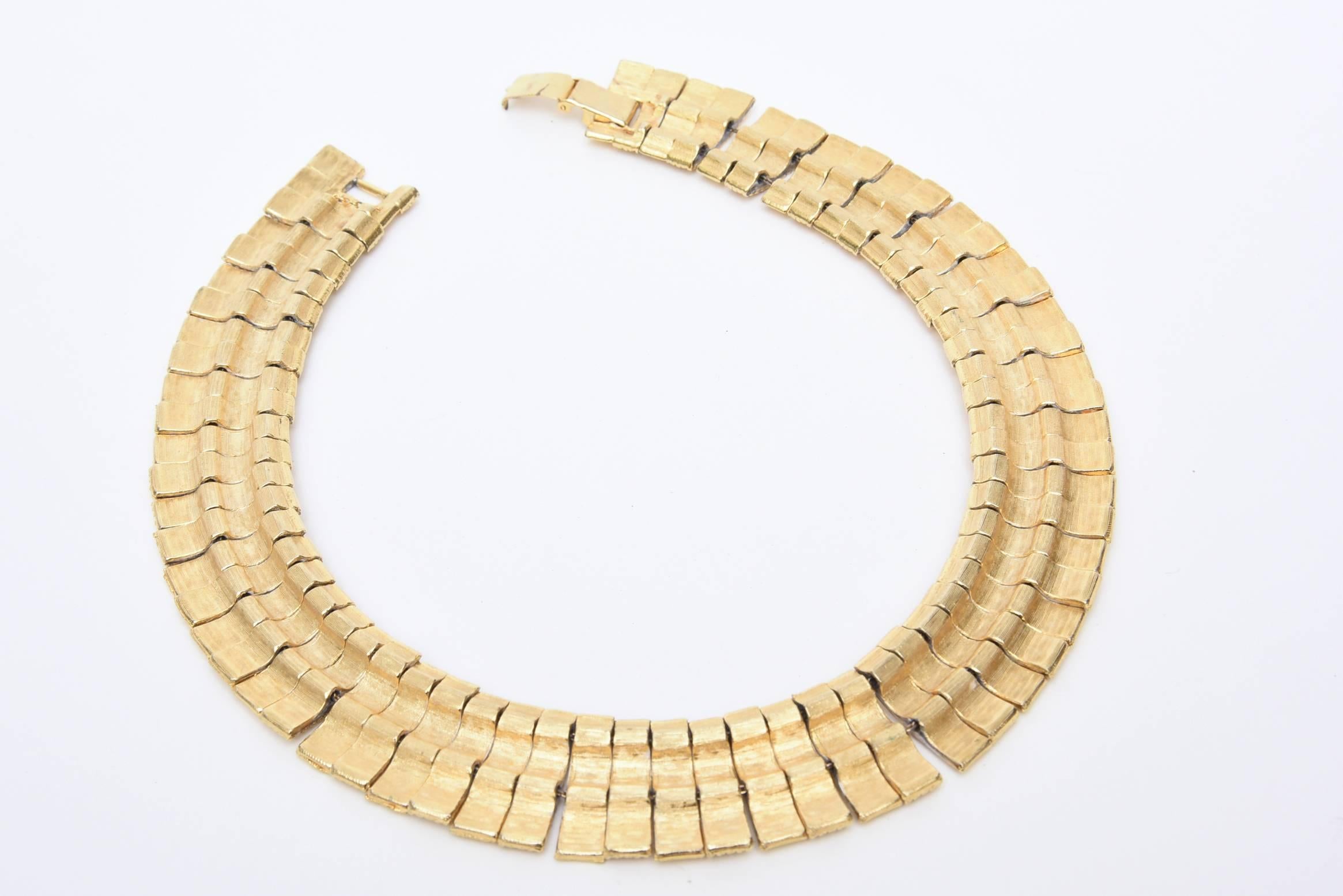 Textural Reticulated Gold Plated Collar Necklace Vintage For Sale 1
