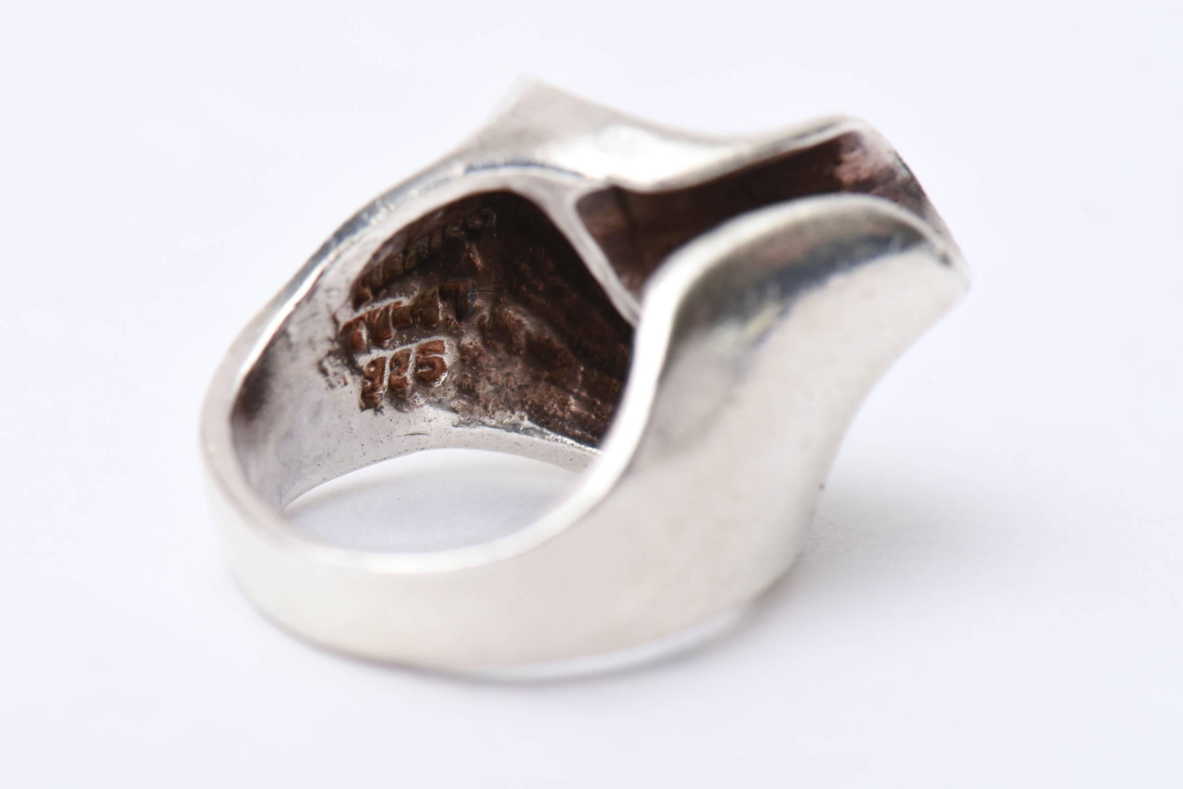 Sterling Silber Vintage Skulpturaler modernistischer Ring gestempelt im Zustand „Gut“ im Angebot in North Miami, FL