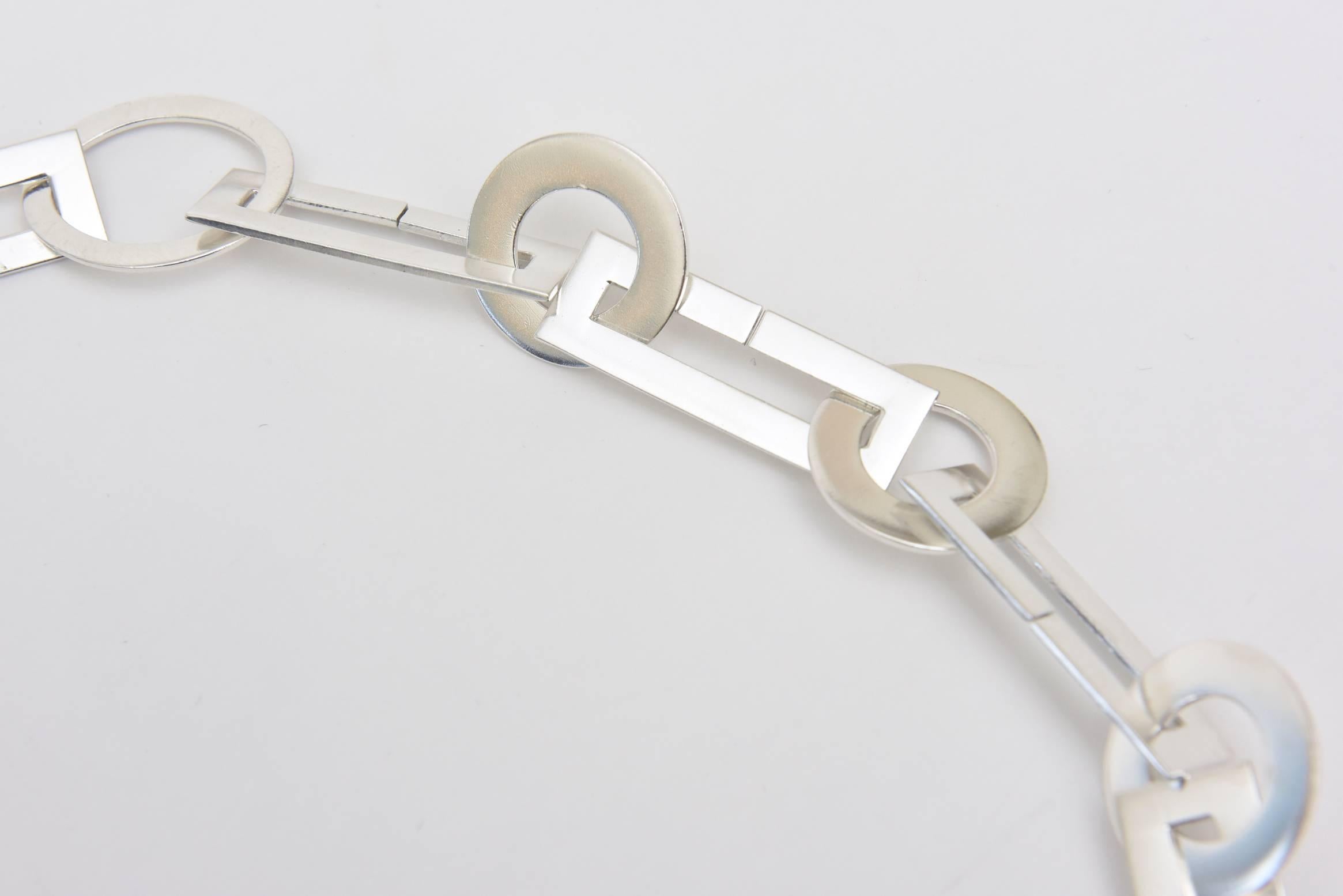 Modernistische Gliederkette aus Sterlingsilber mit Kreis und rechteckiger Halskette  im Angebot 1