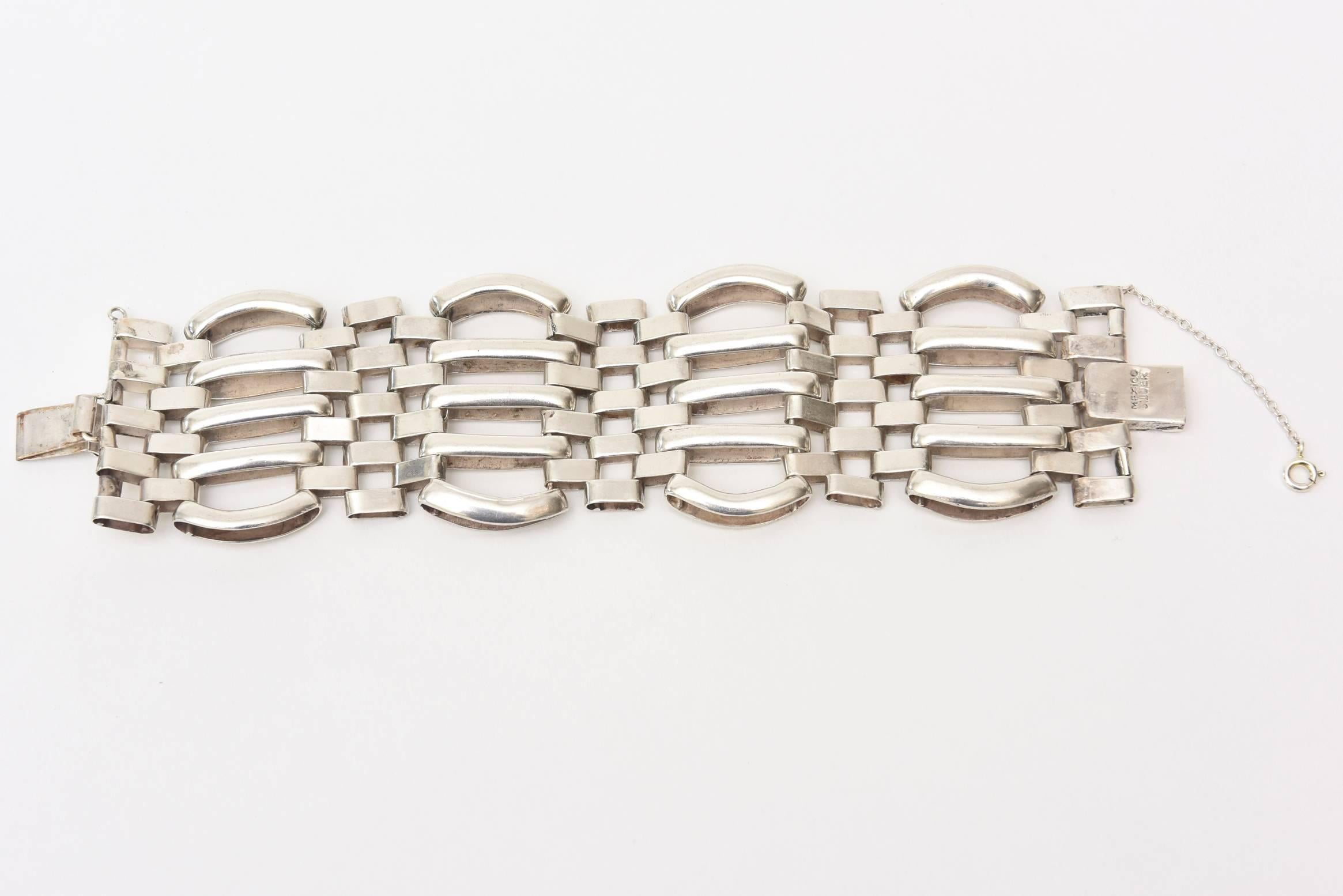 Women's Sterling Silver Modernist Sculptural Link Cuff Bracelet Hallmarked Vintage For Sale