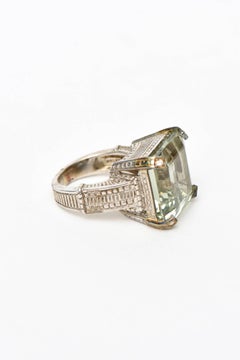 Judith Ripka Anello con ametista verde, diamante, oro bianco 8 carati e argento sterling