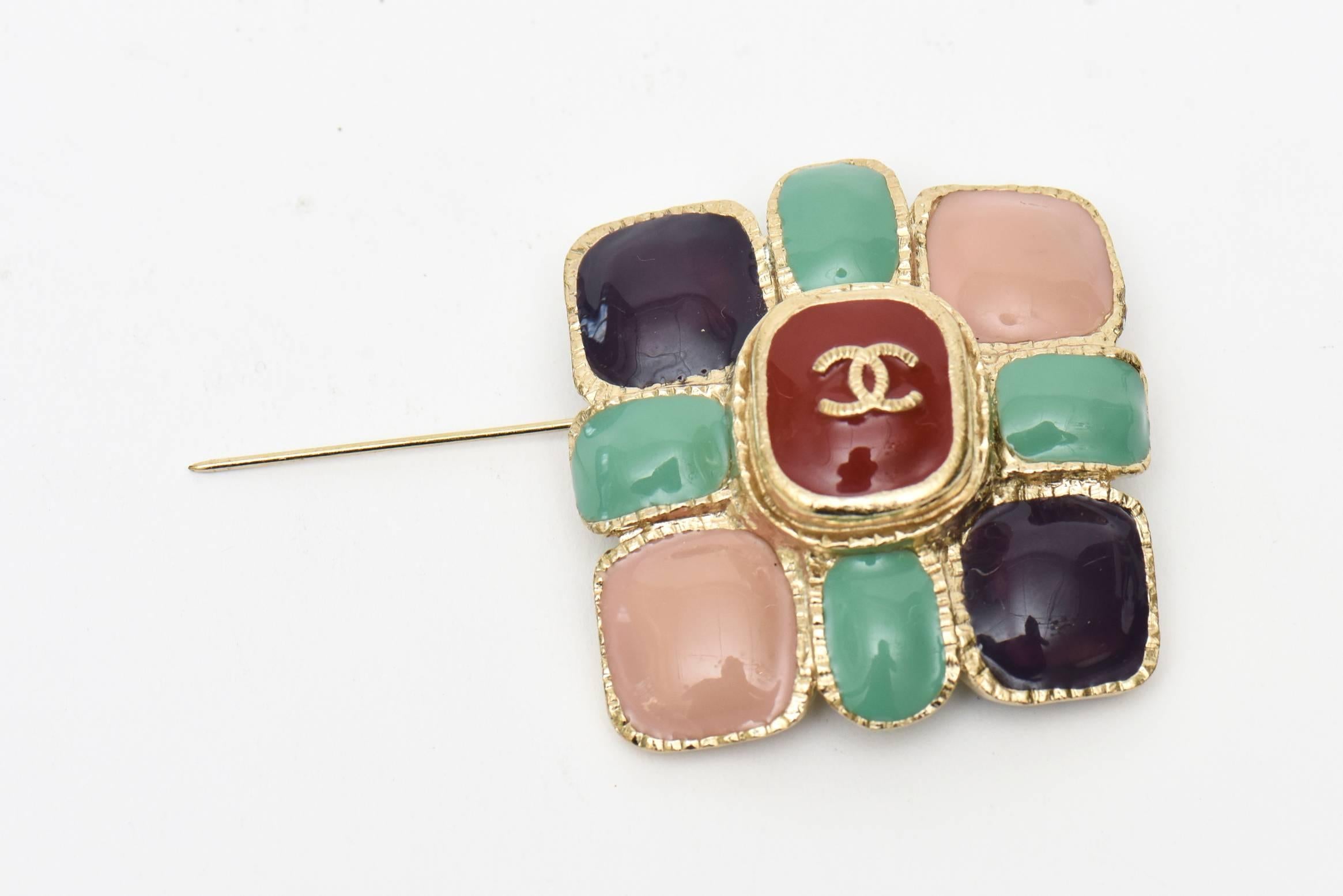 Chanel CC Enamel and Gold Plated Pin / Brooch  2