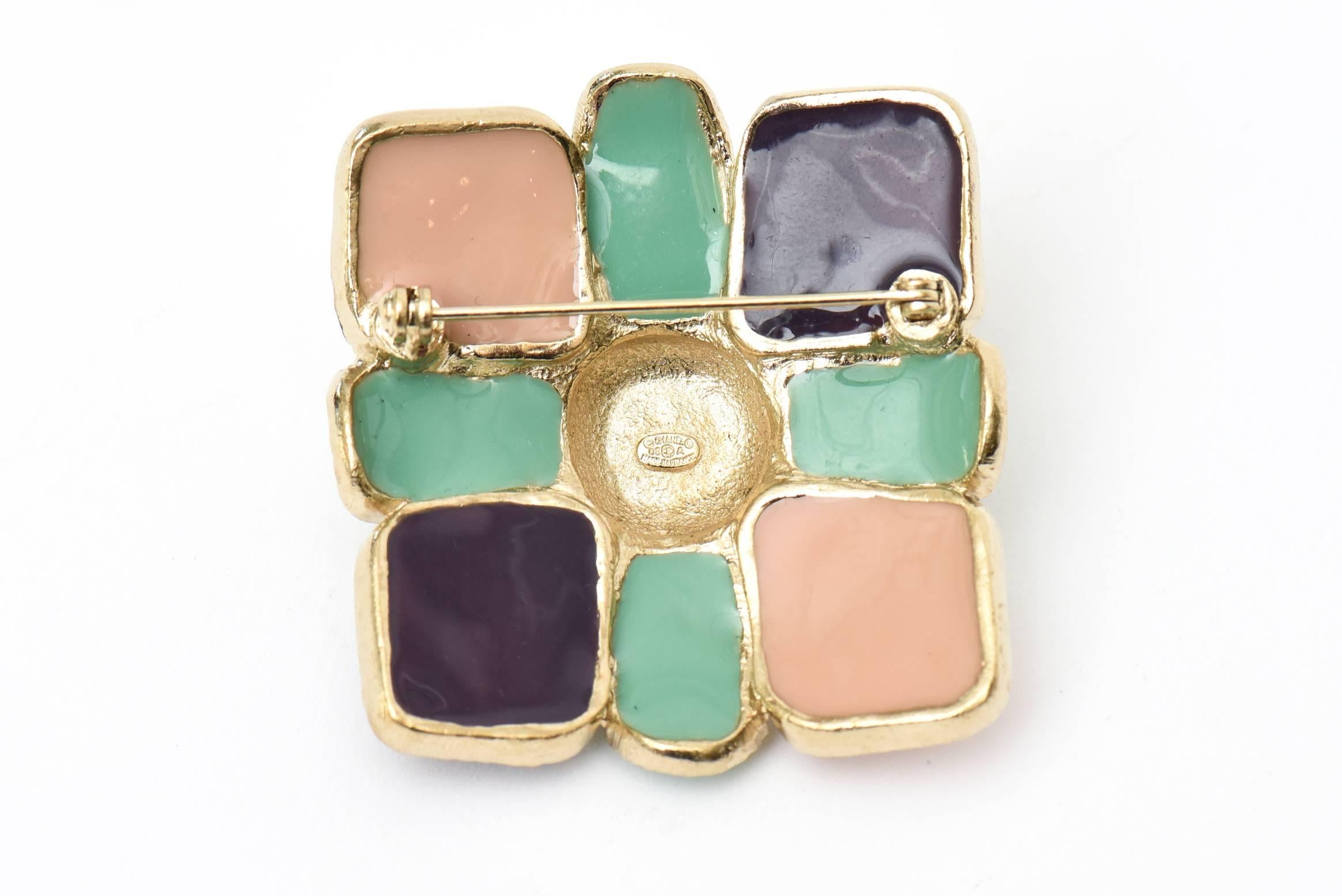 Chanel CC Enamel and Gold Plated Pin / Brooch  In Excellent Condition In North Miami, FL