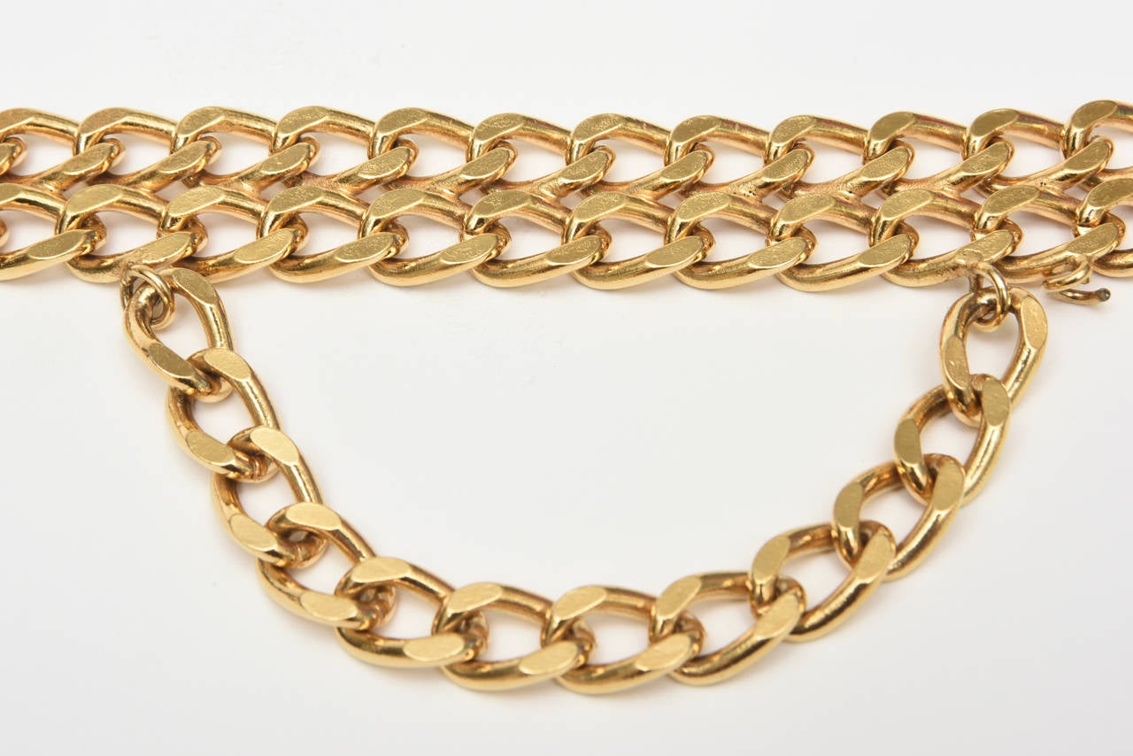 chanel frame chain