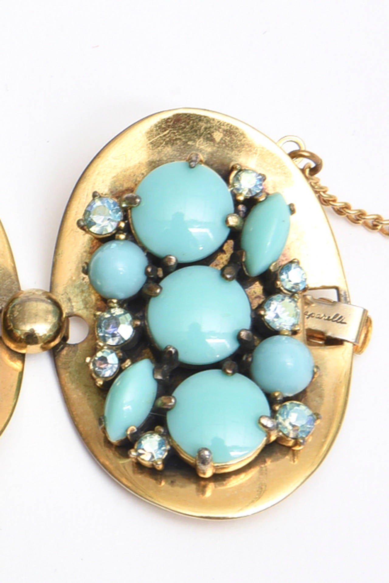 Taille pampille Schiaparelli Bracelet grappe vintage en fausses turquoises et strass en vente