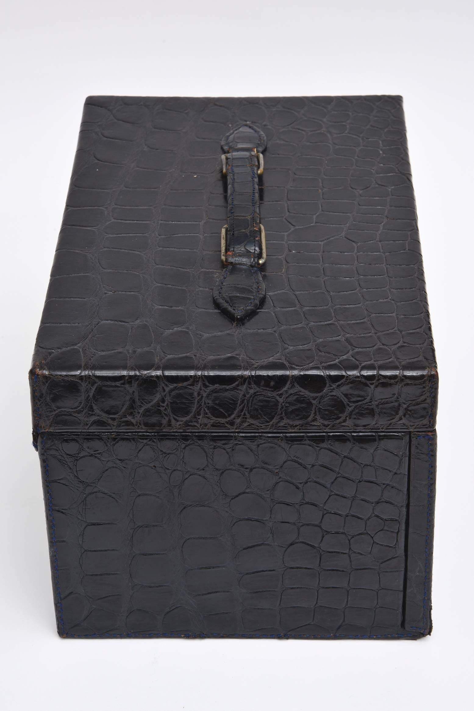 Vintage Stamped Crocodile Like Leather Large Traveling and Standing Jewelry Case 1