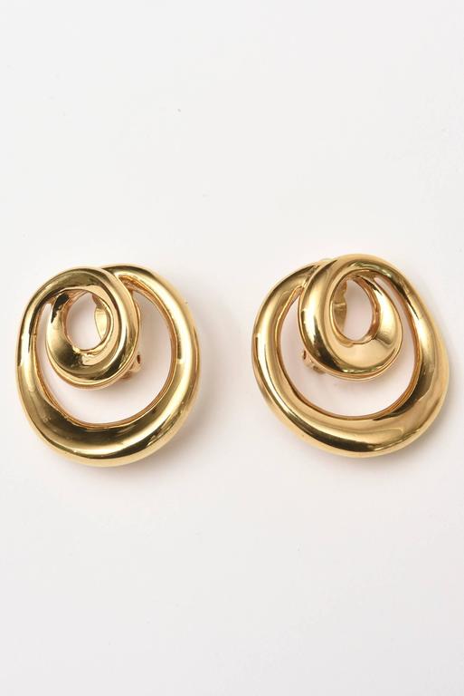 Stunning Givenchy Chic Link Overlay Collar Necklace and Earrings Set