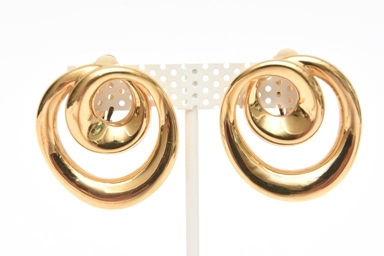 Stunning Givenchy Chic Link Overlay Collar Necklace and Earrings Set