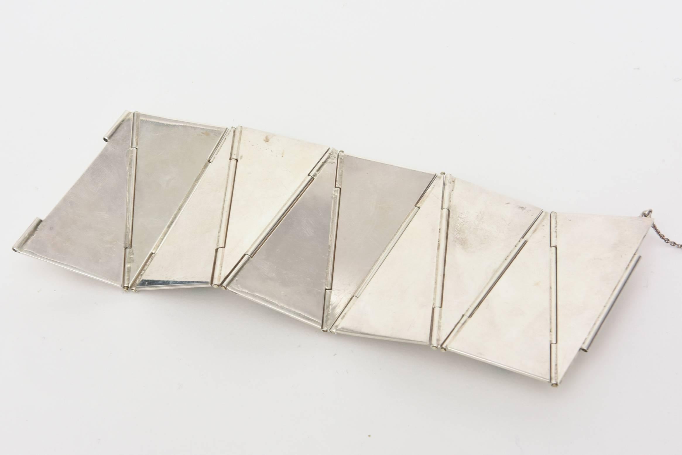  Skulpturale Manschettenarmband aus Sterlingsilber und Malachit im Vintage-Stil, einzigartig im Angebot 1