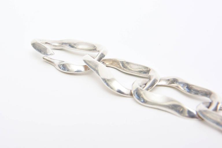  Angela Cummings For Tiffany Sterling Silver Modernist Sculptural Link Bracelet  In Good Condition For Sale In North Miami, FL