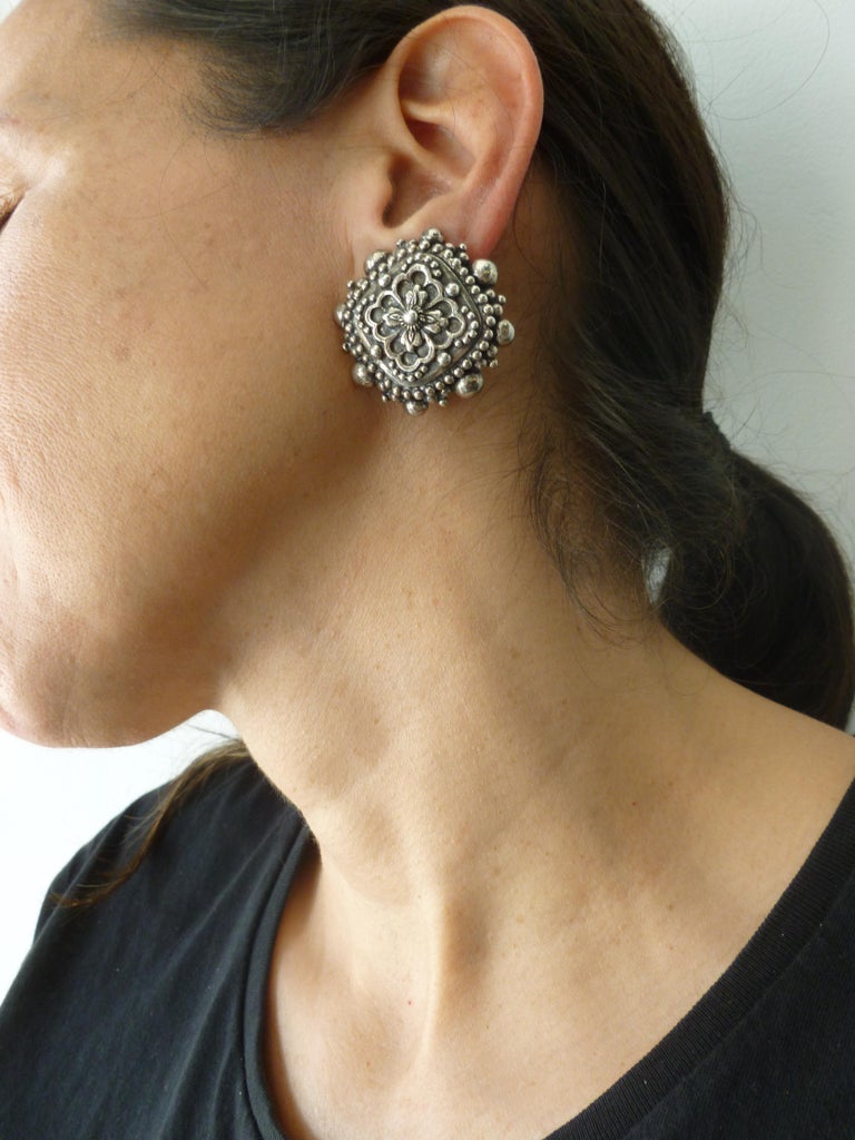 Stephen Dweck Sterling Silver Clip On Earrings Signed For Sale at 1stdibs