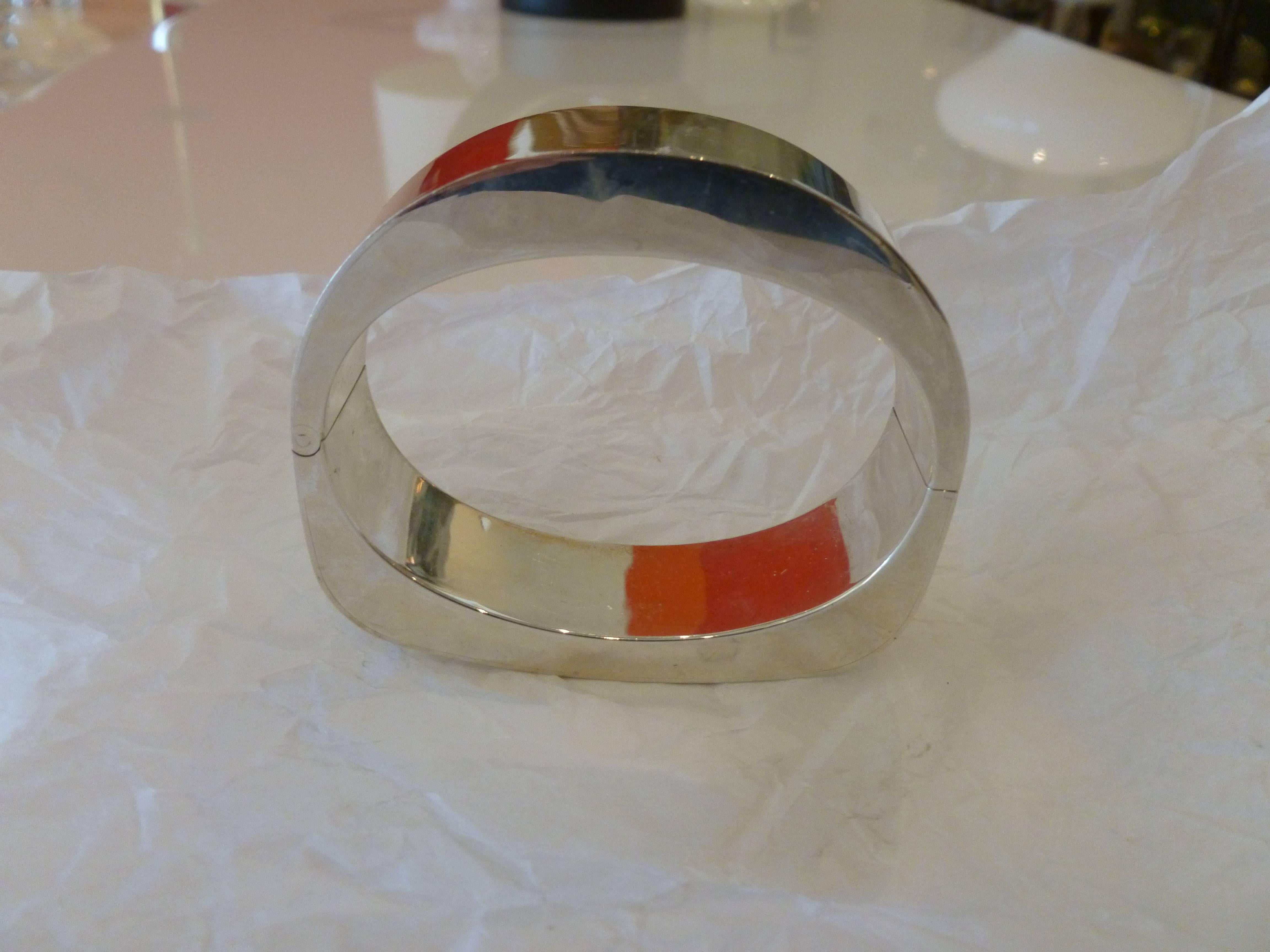 Sterling Silver Hinged Modernist Cuff Bracelet Vintage For Sale 8