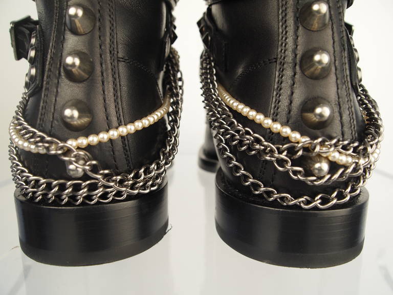 Saint Laurent Fall 2013 Ranger Boots In Excellent Condition In Cincinnati, OH