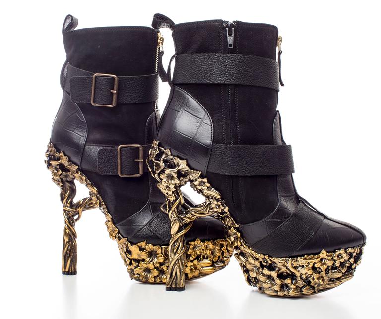 Alexander McQueen Final Collection "Angels and Demons" Fall 2010 at 1stdibs