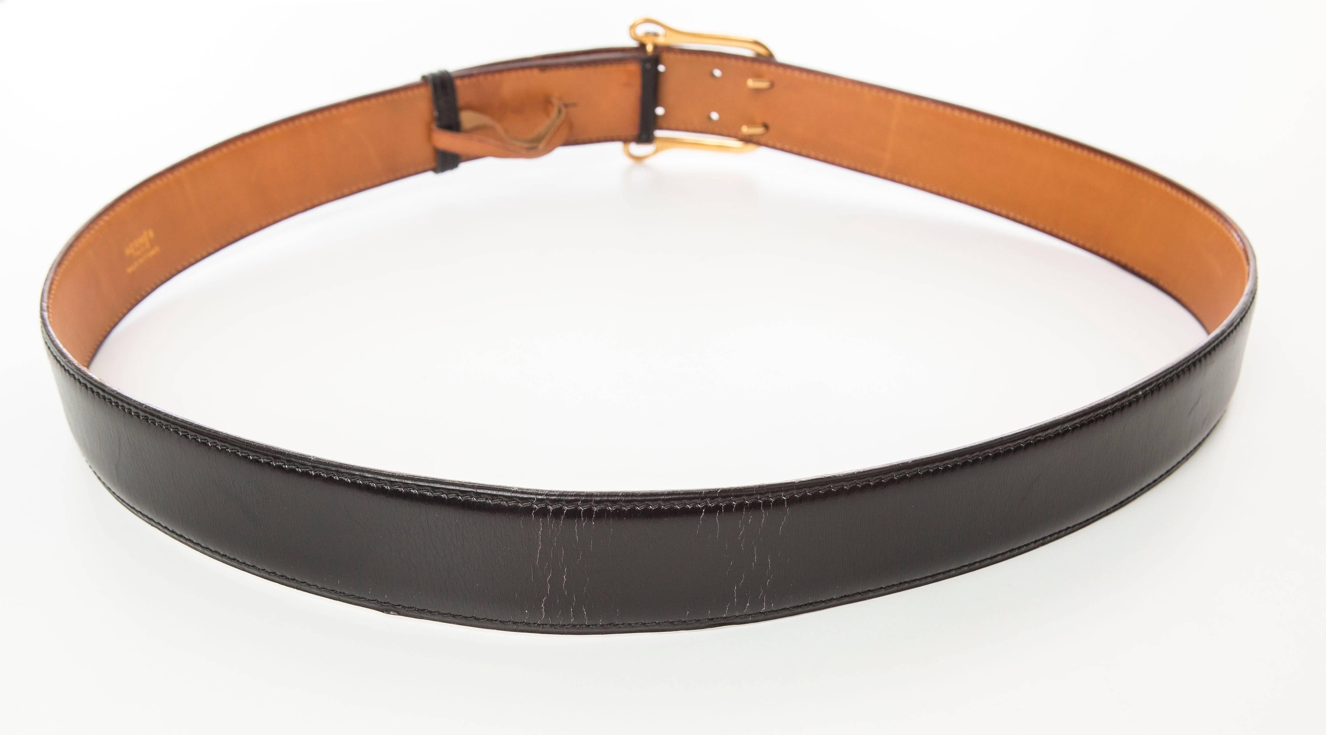 Hermès, men's brown belt with gold-tone double par closure at front. Blind Circle D 1974.

Length 36