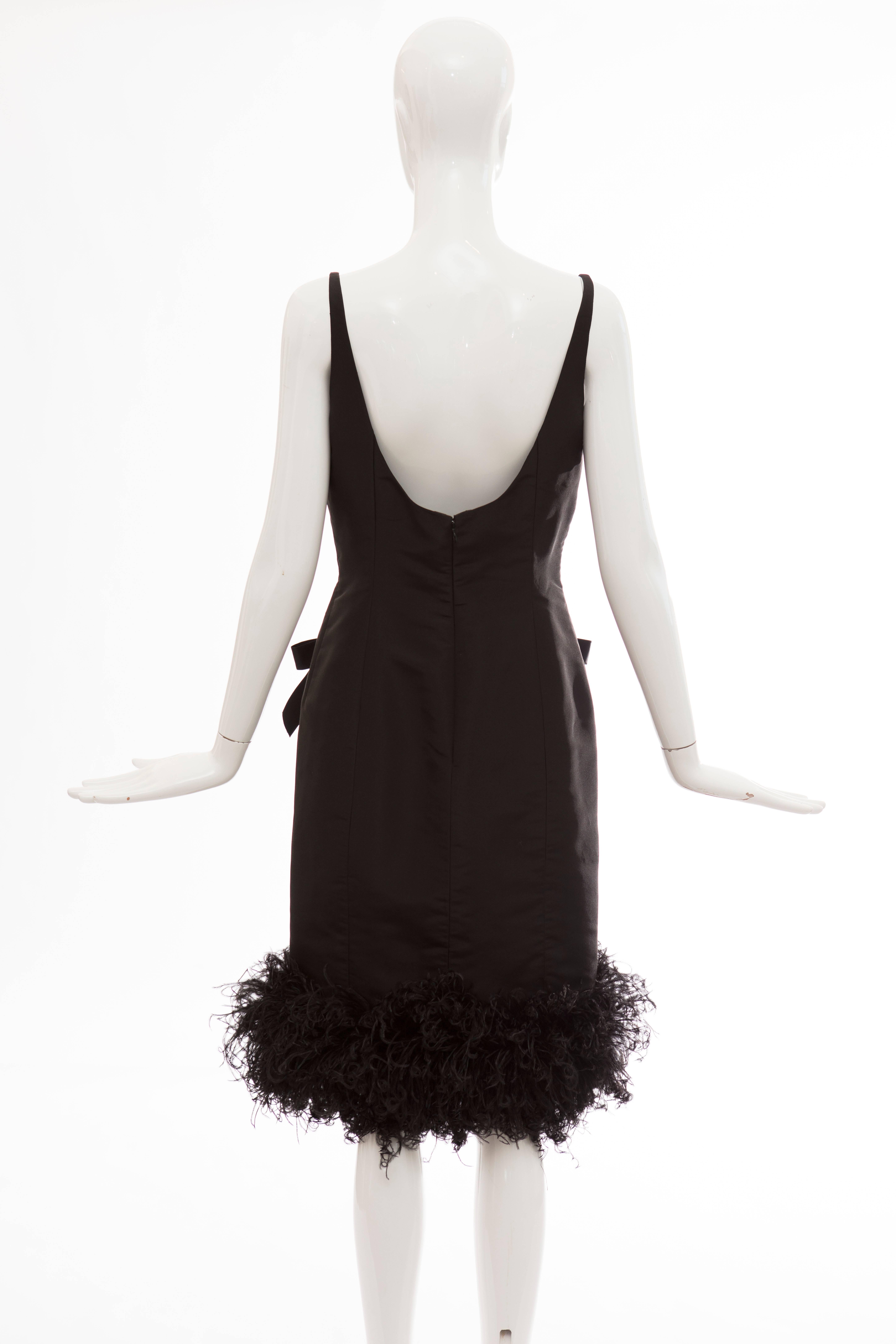 Oscar de la Renta Black Silk Faille Feather Hem Evening Dress, Fall 2004 In Excellent Condition In Cincinnati, OH