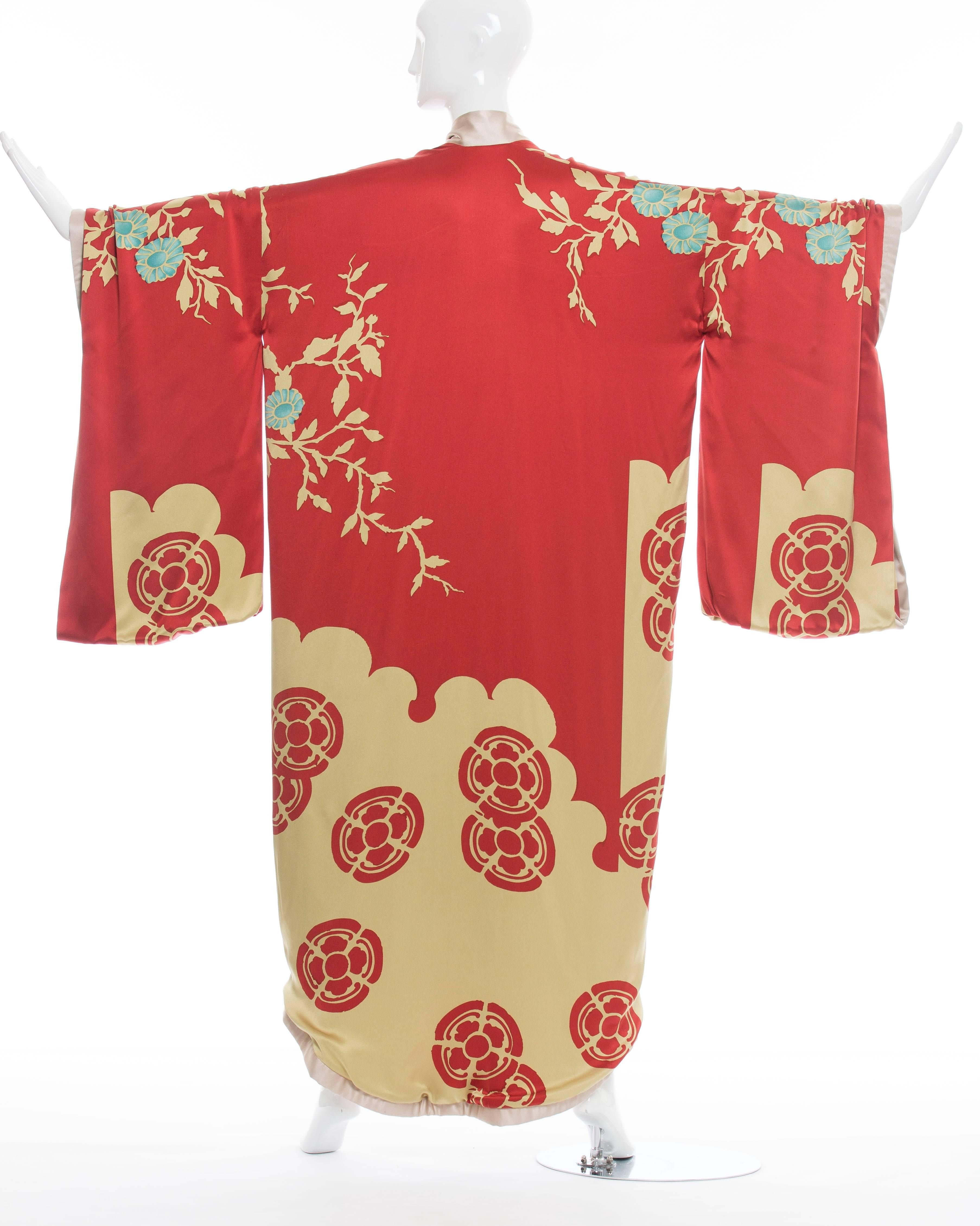  Kimono en soie pour homme Tom Ford pour Gucci:: printemps-été 2003 Pour hommes 