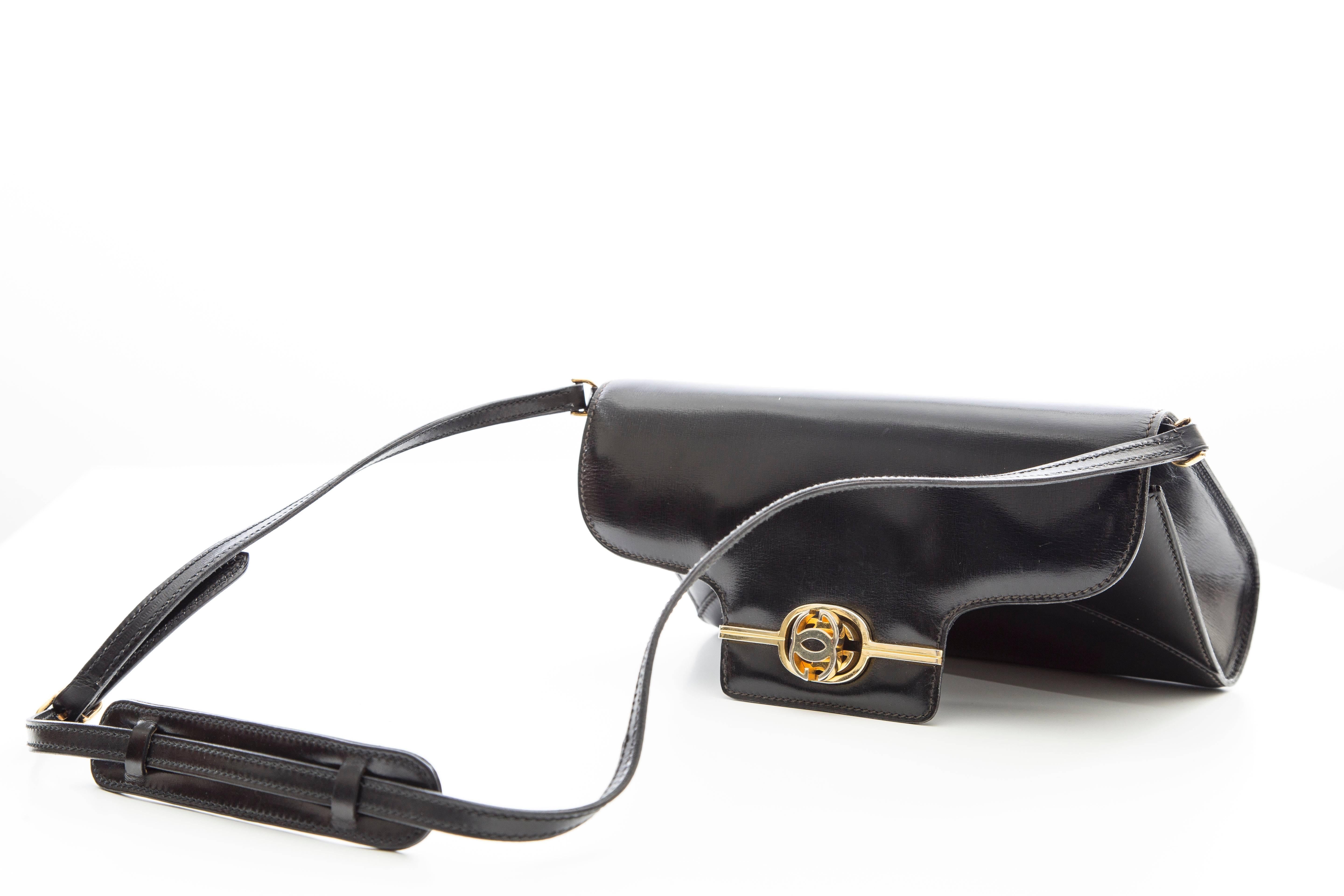 Schwarze Leder-Clutch von Gucci mit abnehmbarem Schulterriemen, ca. 1970er Jahre Damen
