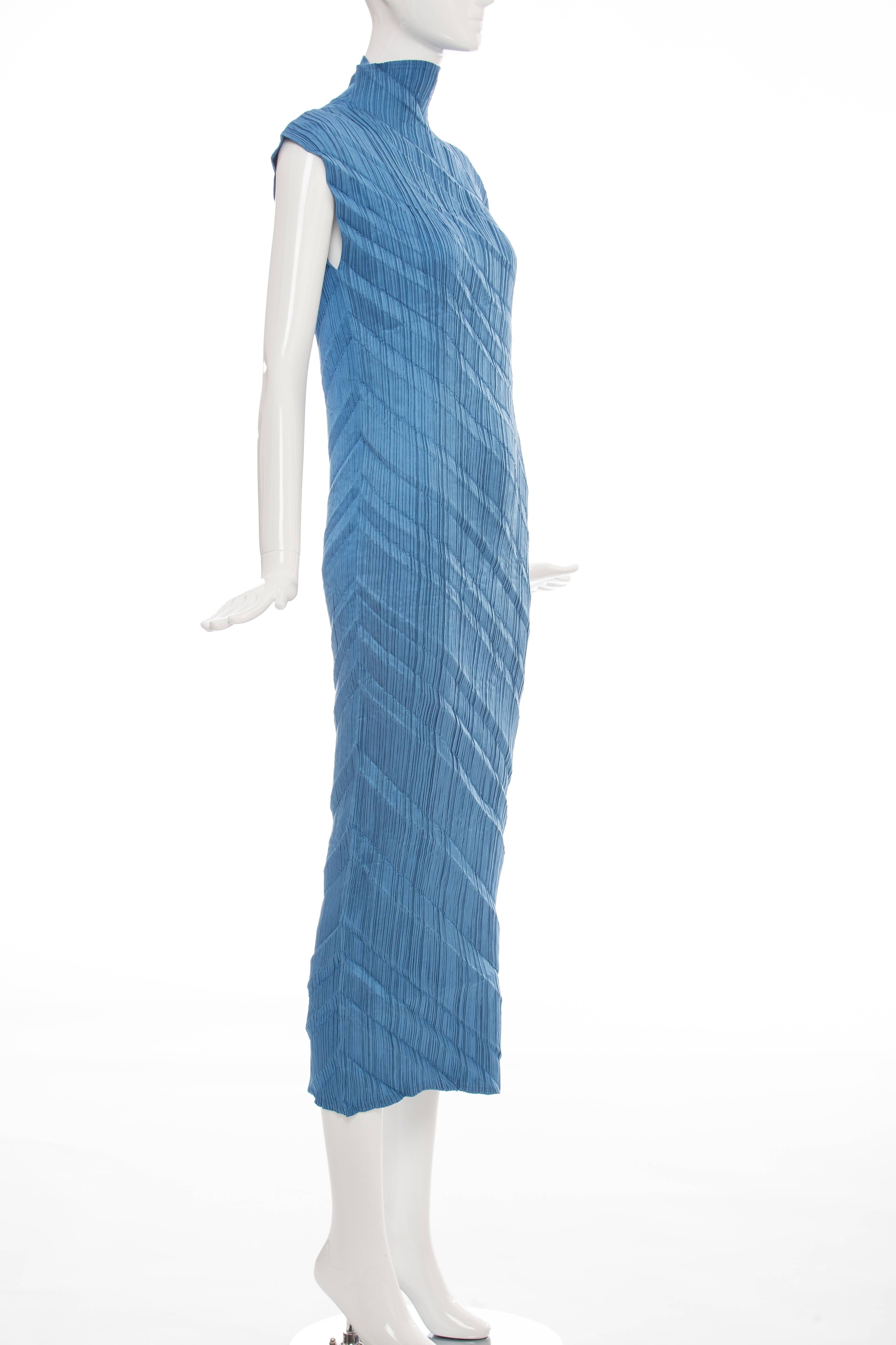 Issey Miyake Blue Pleated Sleeveless Sheath Dress, Spring 1995 In Excellent Condition In Cincinnati, OH
