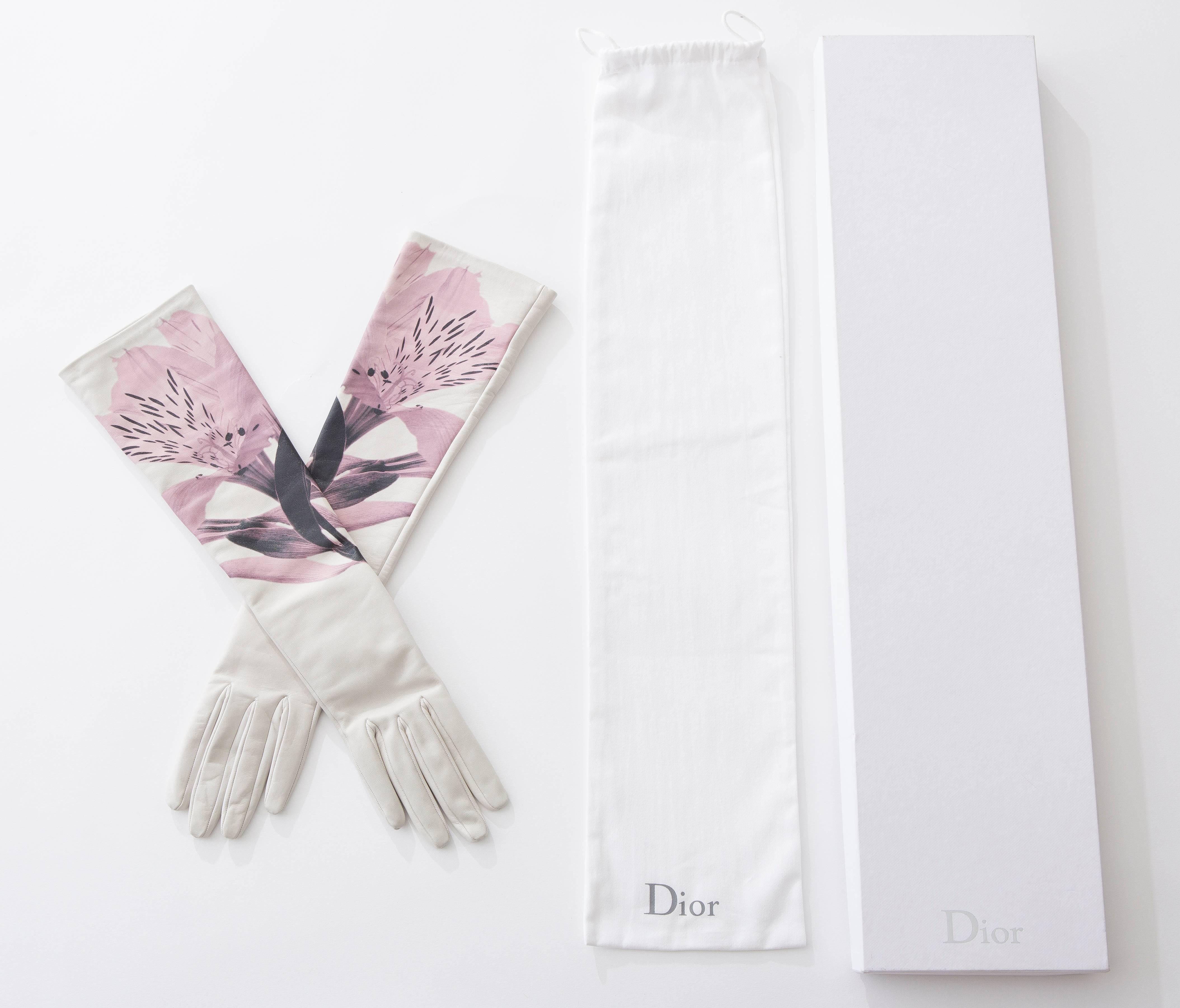 ivory leather gloves