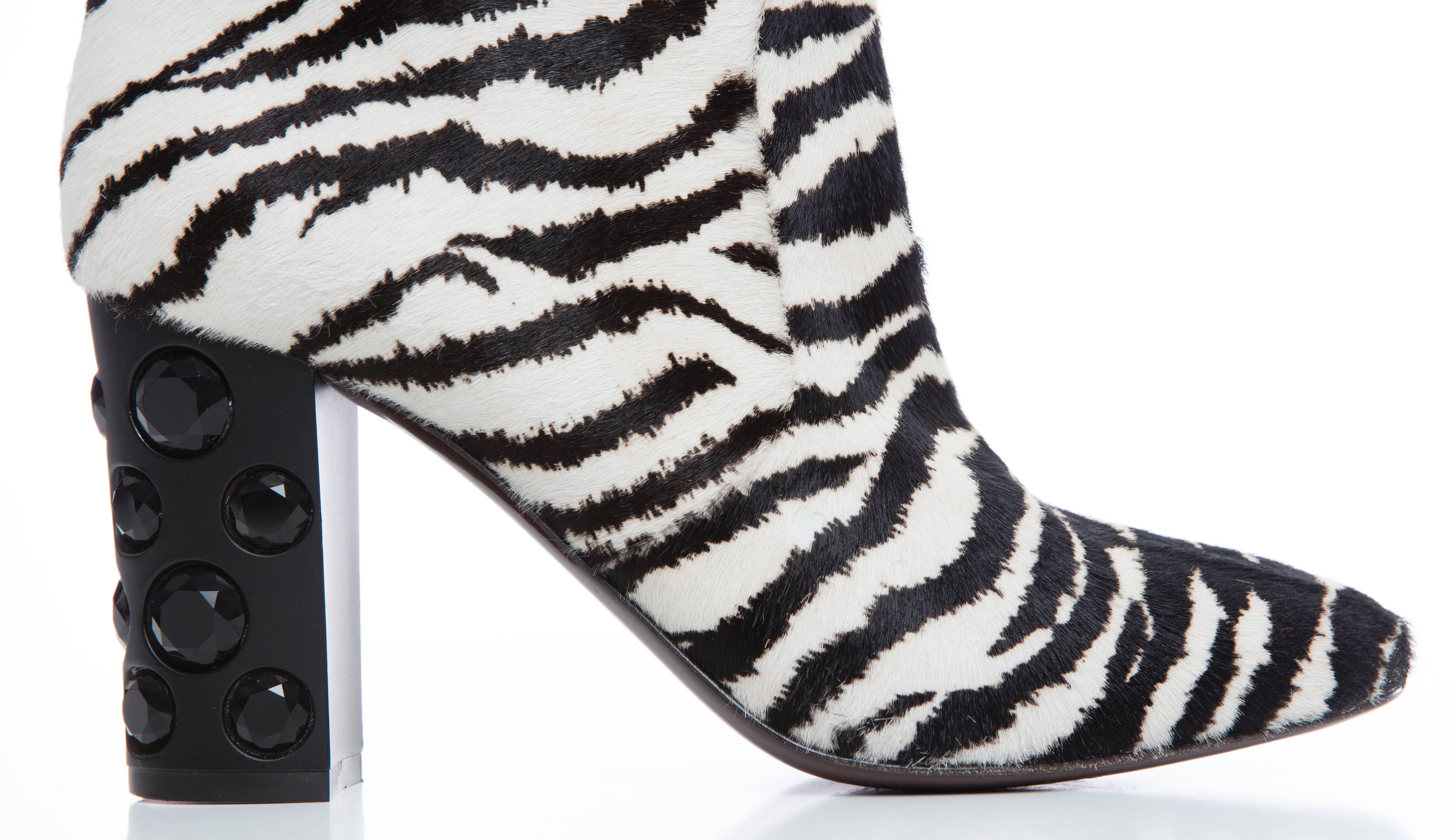Lanvin Runway Zebra Print Boots Black Jeweled Resin Heels,  Pre-Fall 2010 In Good Condition In Cincinnati, OH