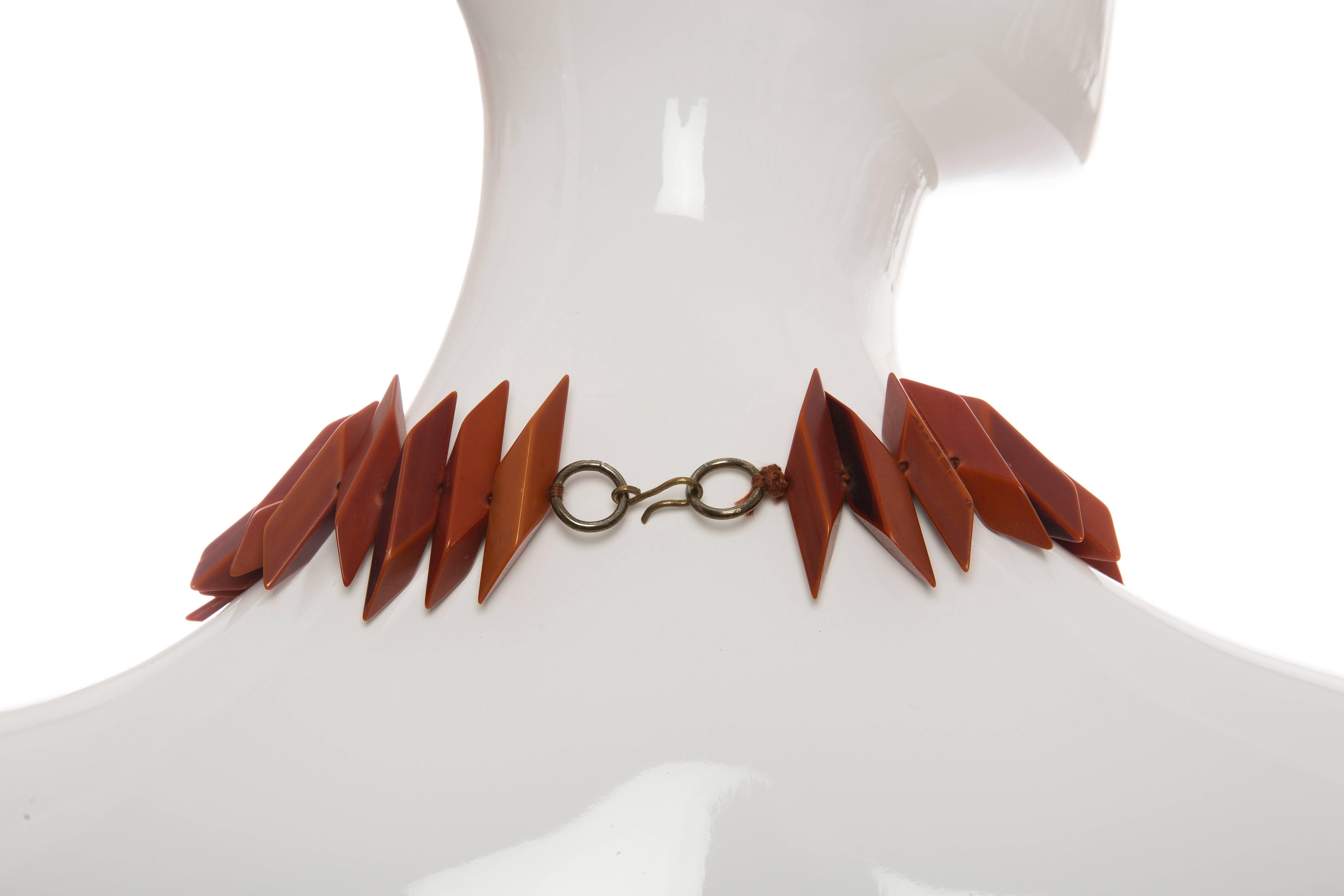 Women's Geometric Bakelite Necklace, Circa 1930's