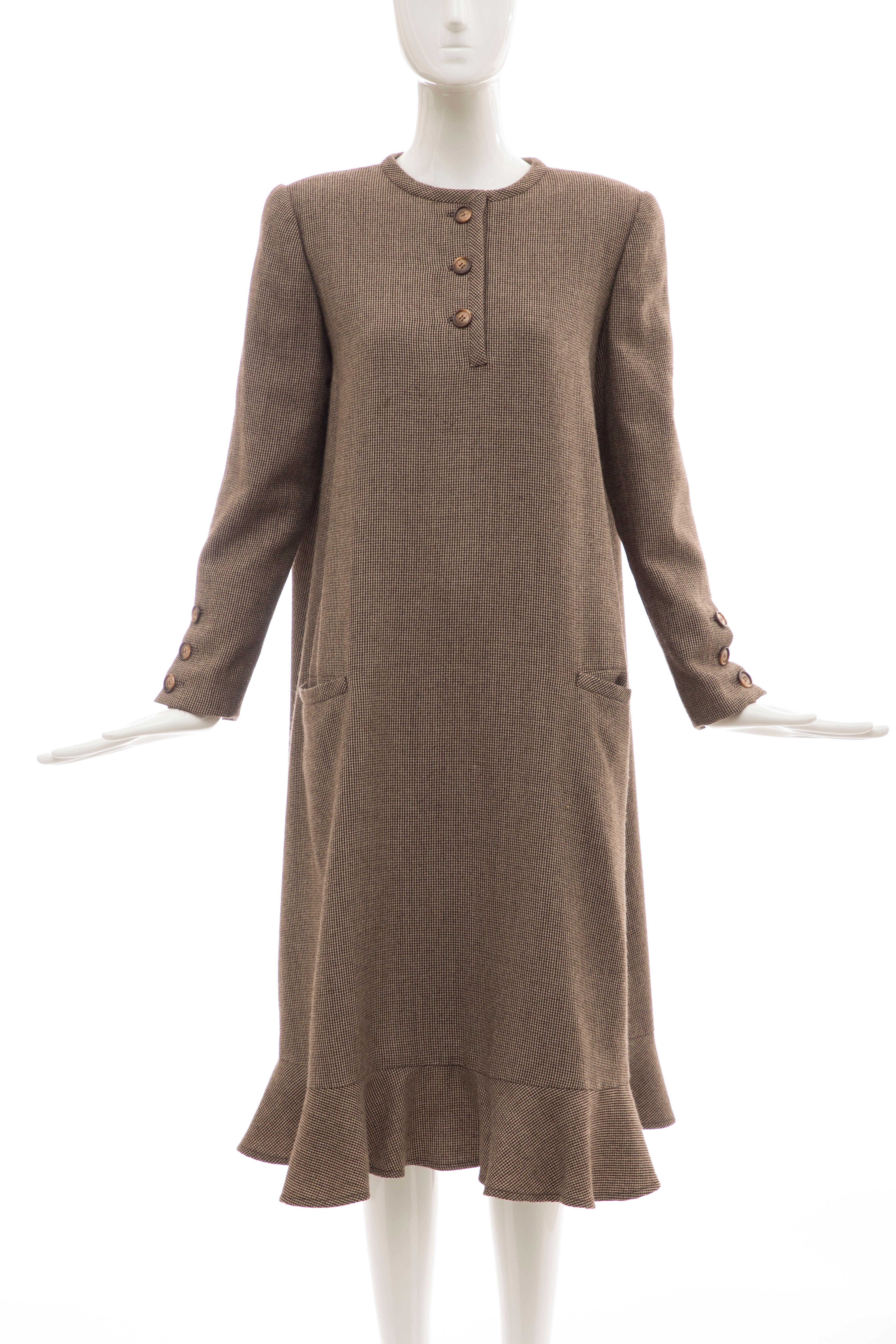 Bill Blass Brown Wool Tweed A Line Button Front Dress, Circa: 1970's In Excellent Condition For Sale In Cincinnati, OH
