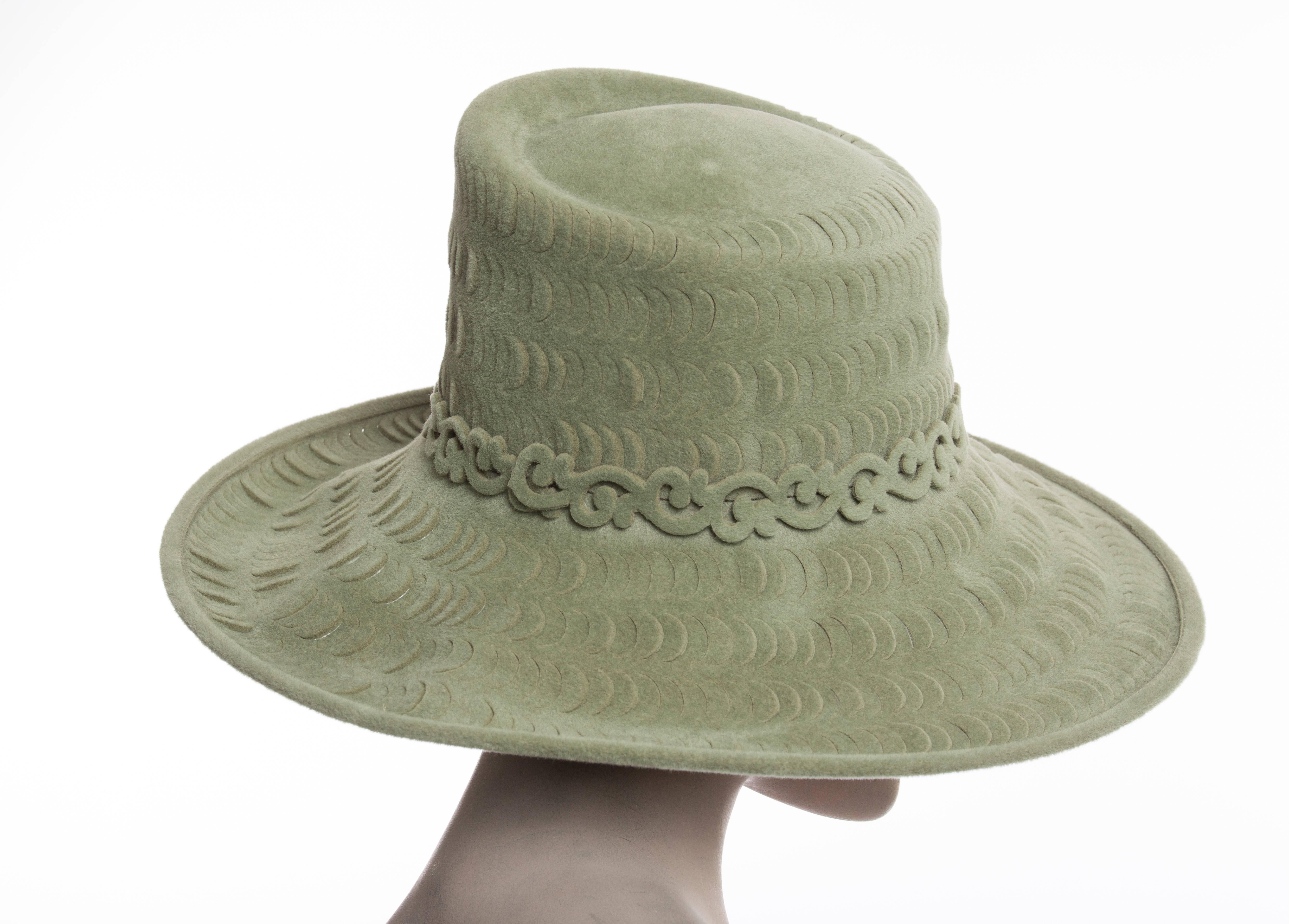 Philip Treacy Sage Green Wool Felt Lasercut Hat In New Condition In Cincinnati, OH