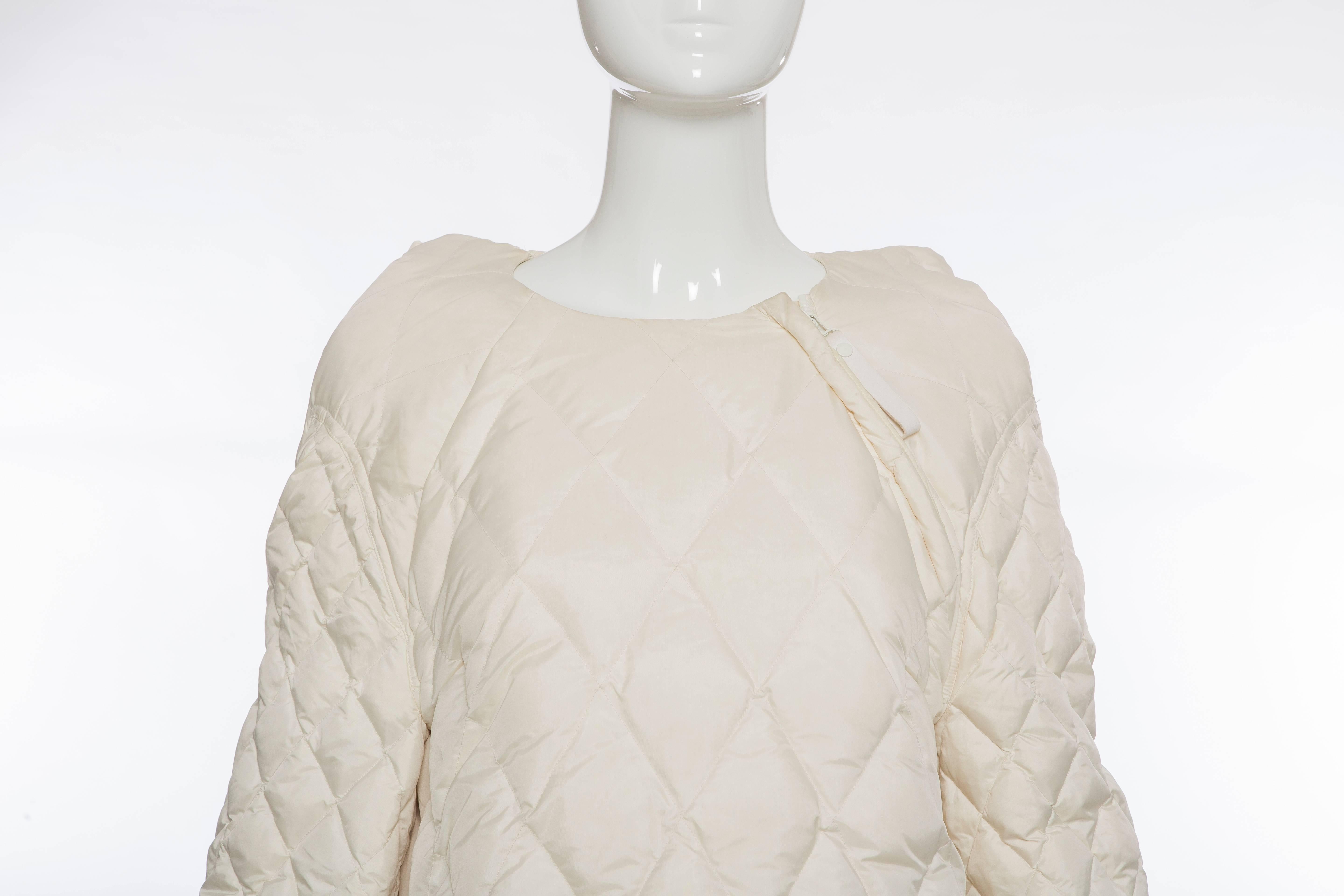  Nicolas Ghesquière For Balenciaga Quilted Puffer Coat, Autumn - Winter 2010 1