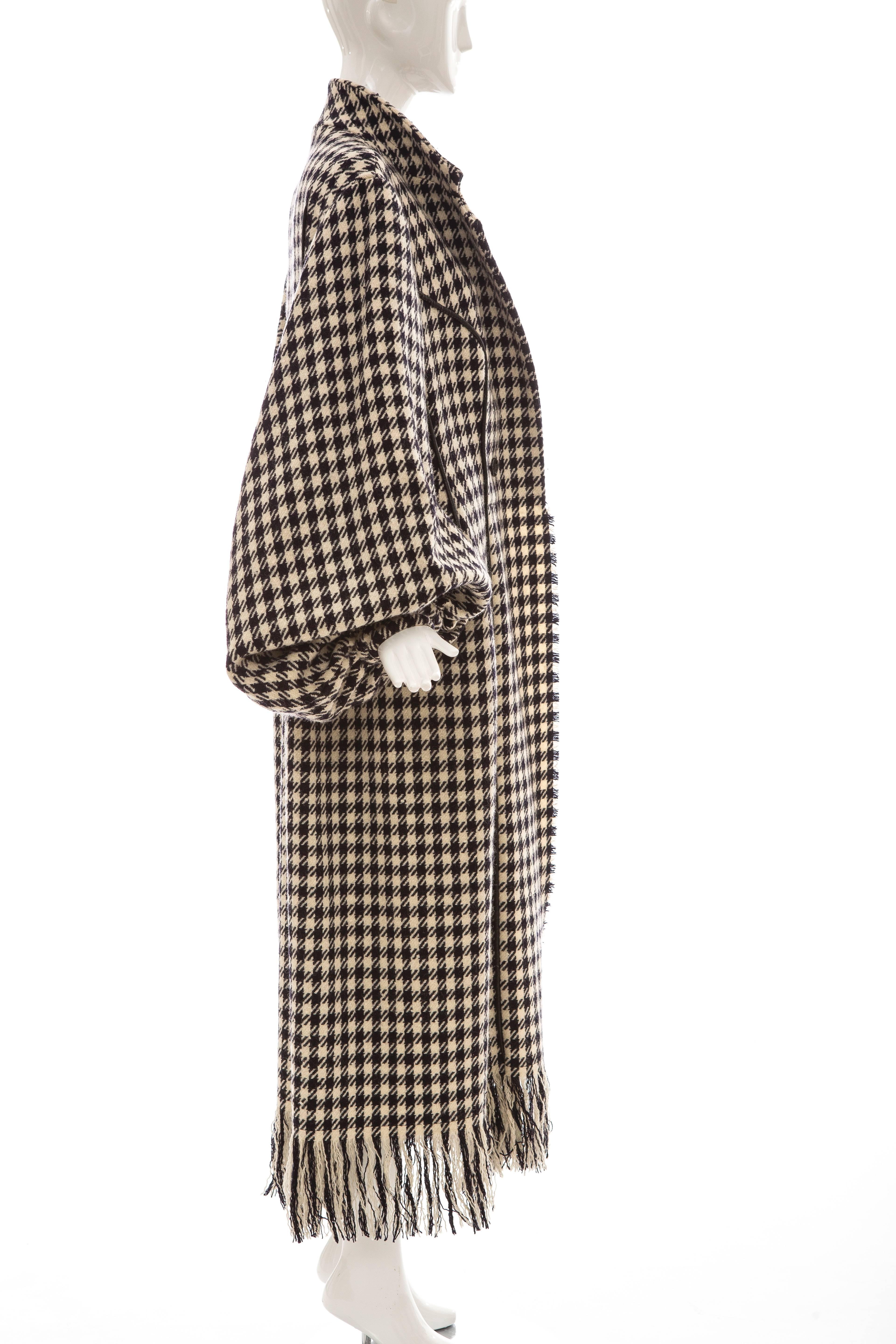 Yohji Yamamoto Black And White Wool Houndstooth Coat, Autumn - Winter 2003 In Excellent Condition In Cincinnati, OH