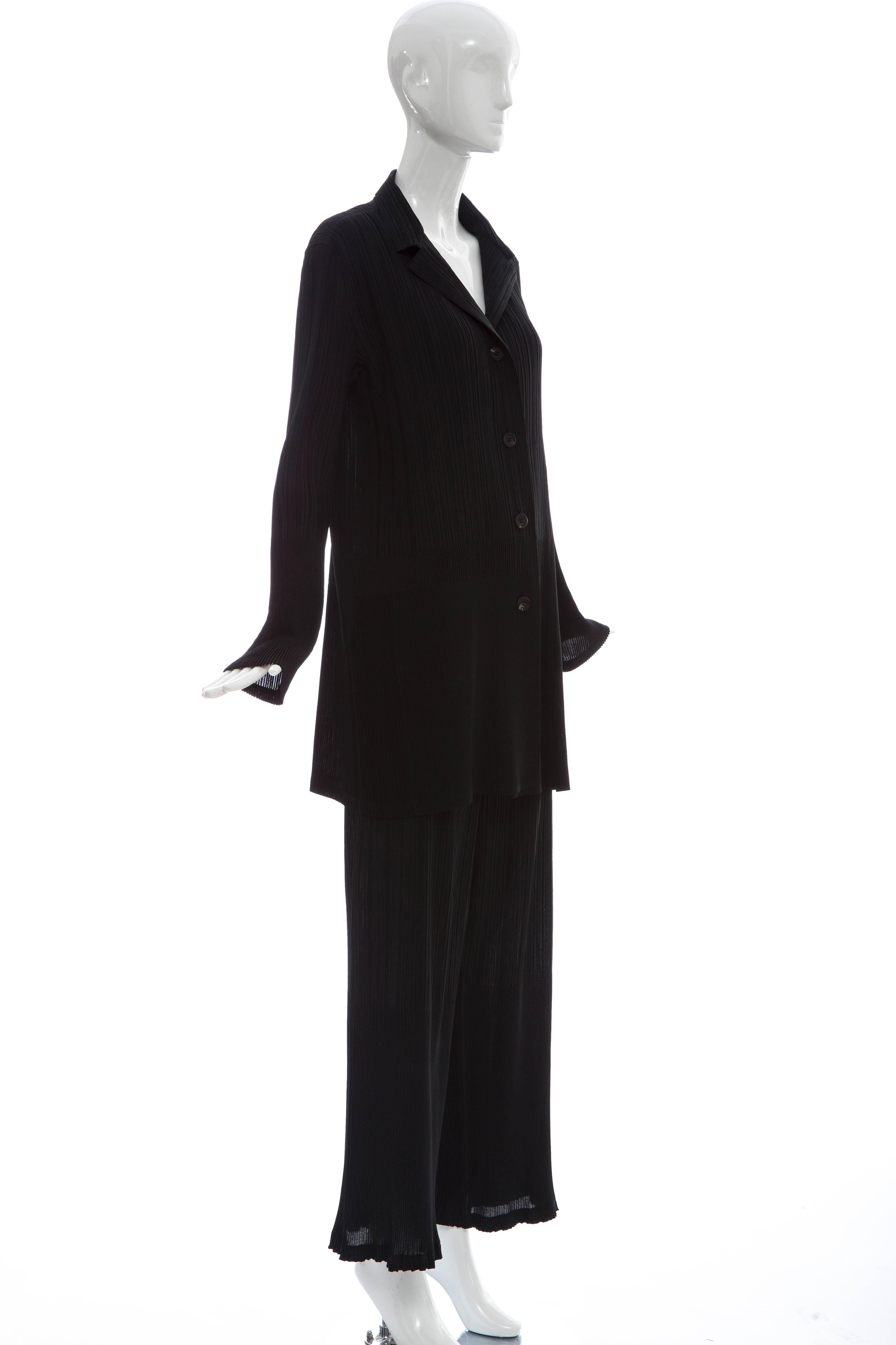 Issey Miyake Black Pleated Polyester Button Front Pant Suit, Circa 1990's In Excellent Condition For Sale In Cincinnati, OH