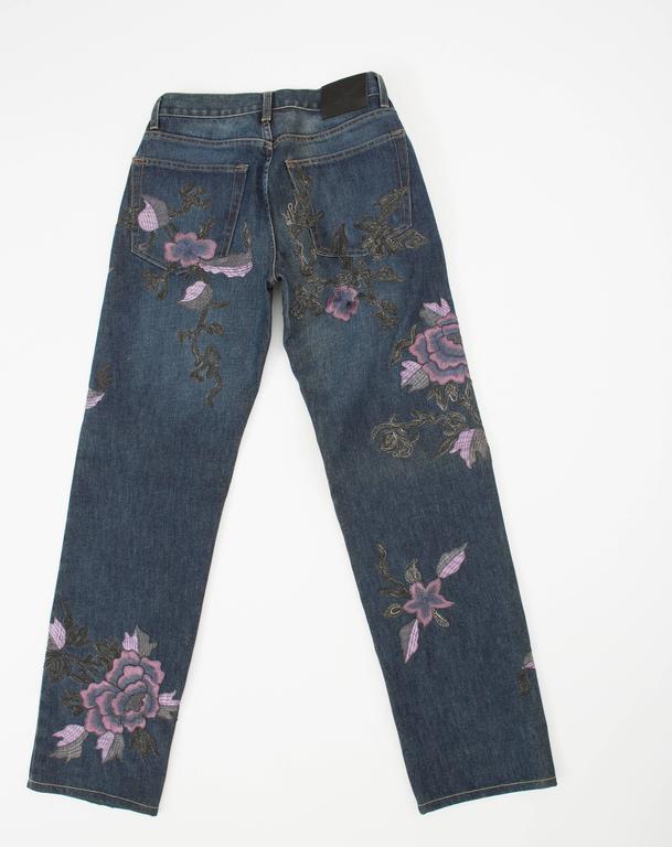 Tom Ford For Gucci Men''s Floral Embroidered Jeans Autumn - Winter 1999 at  1stDibs | mens floral jeans, gucci embroidered jeans, gucci floral denim