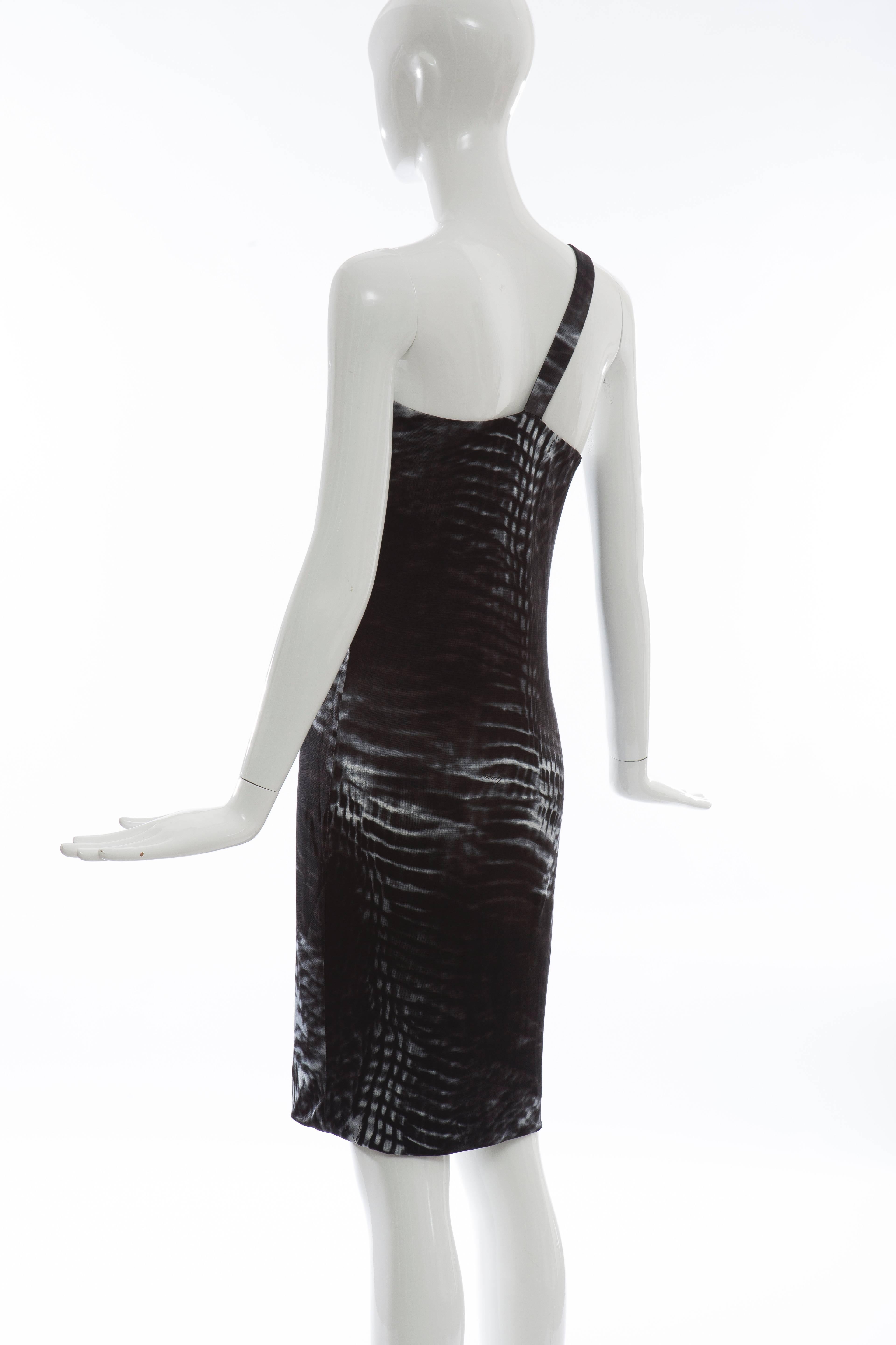 Tom Ford for Gucci Runway Black One-Shoulder Printed Dress , Spring 2000 For Sale 4