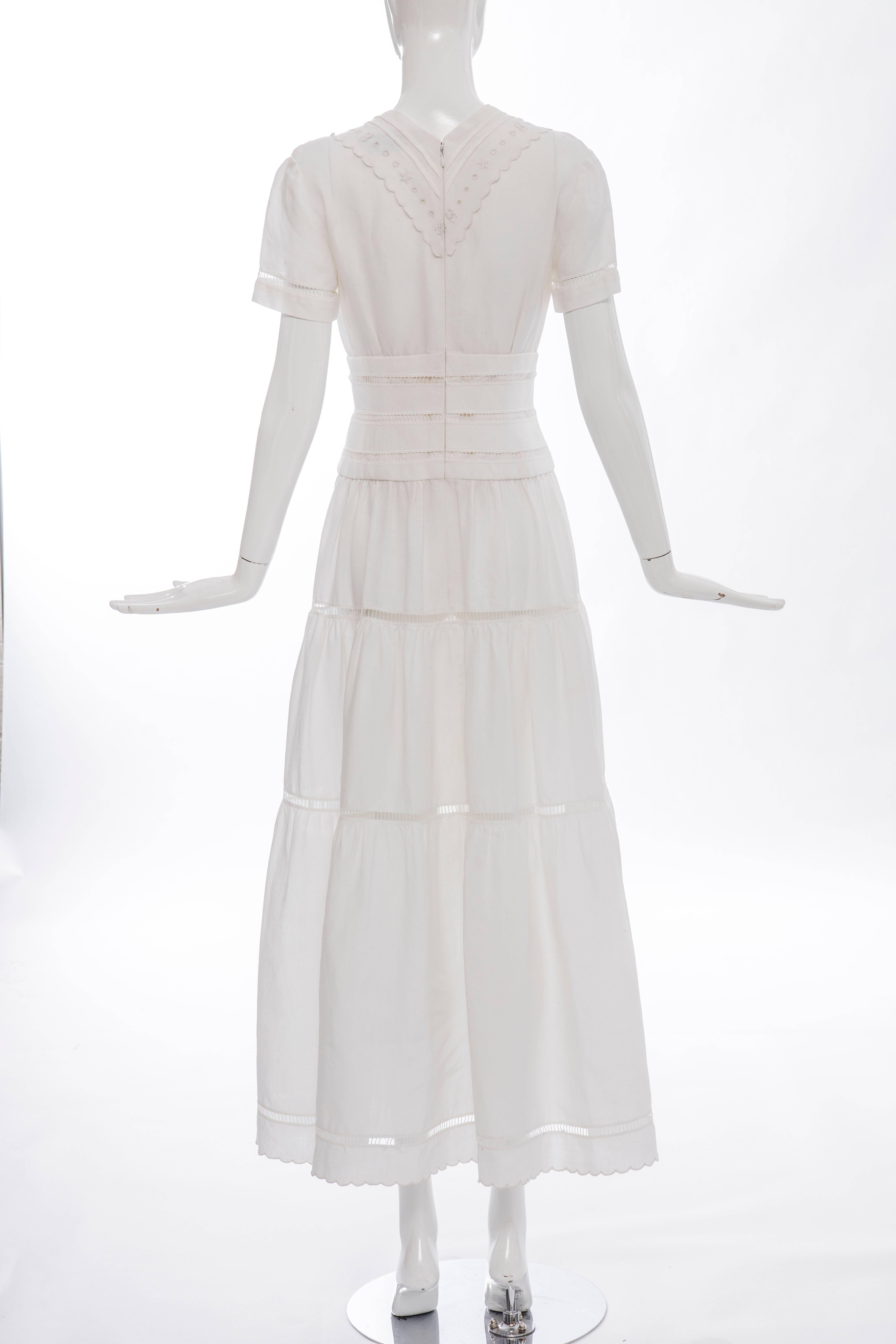 Chanel Short Sleeve Whitework Embroidered Linen Dress, Circa 1980's In Excellent Condition In Cincinnati, OH
