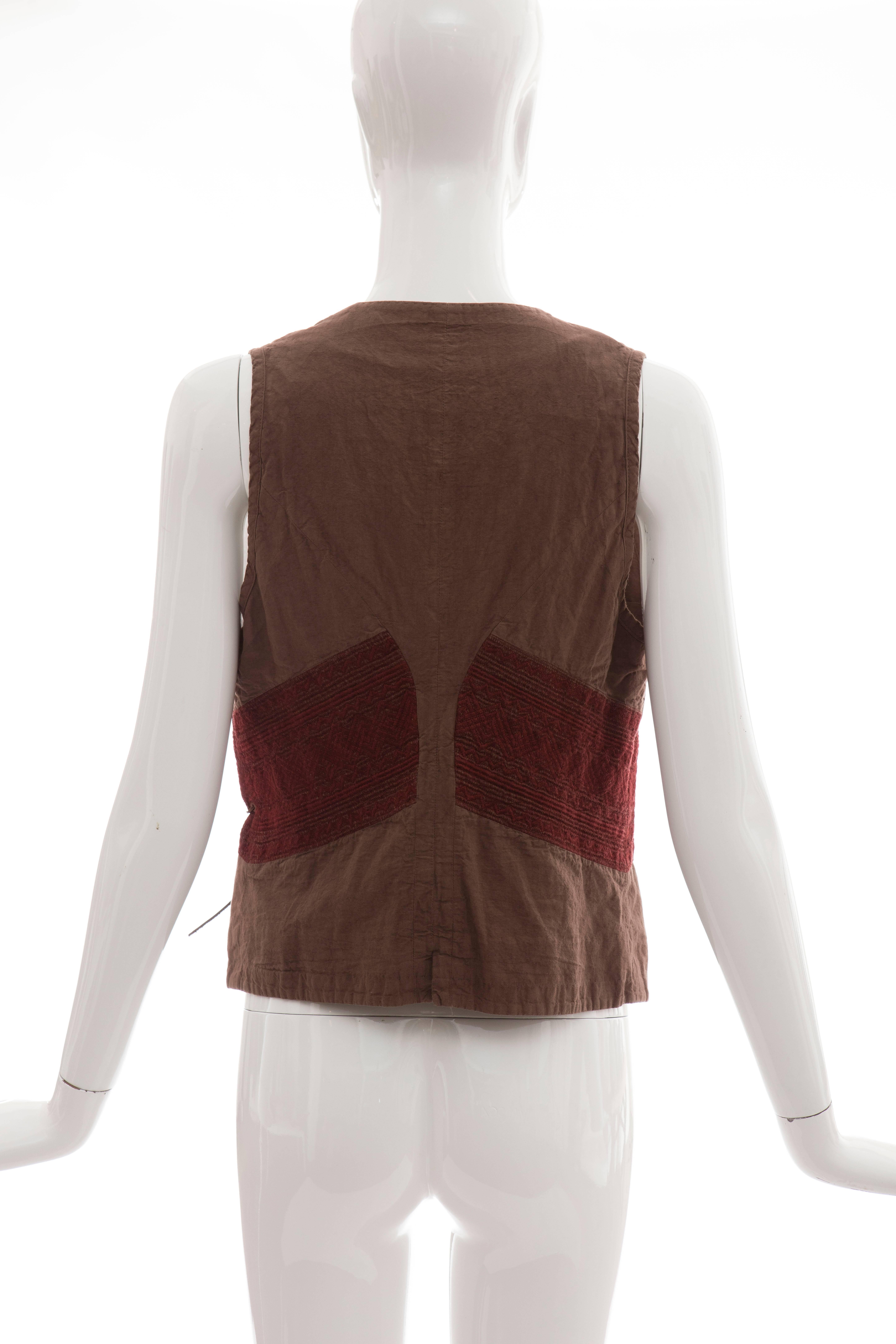 Dries Van Noten Cotton Linen Embroidered Vest, Spring/Summer 2003 In Excellent Condition For Sale In Cincinnati, OH