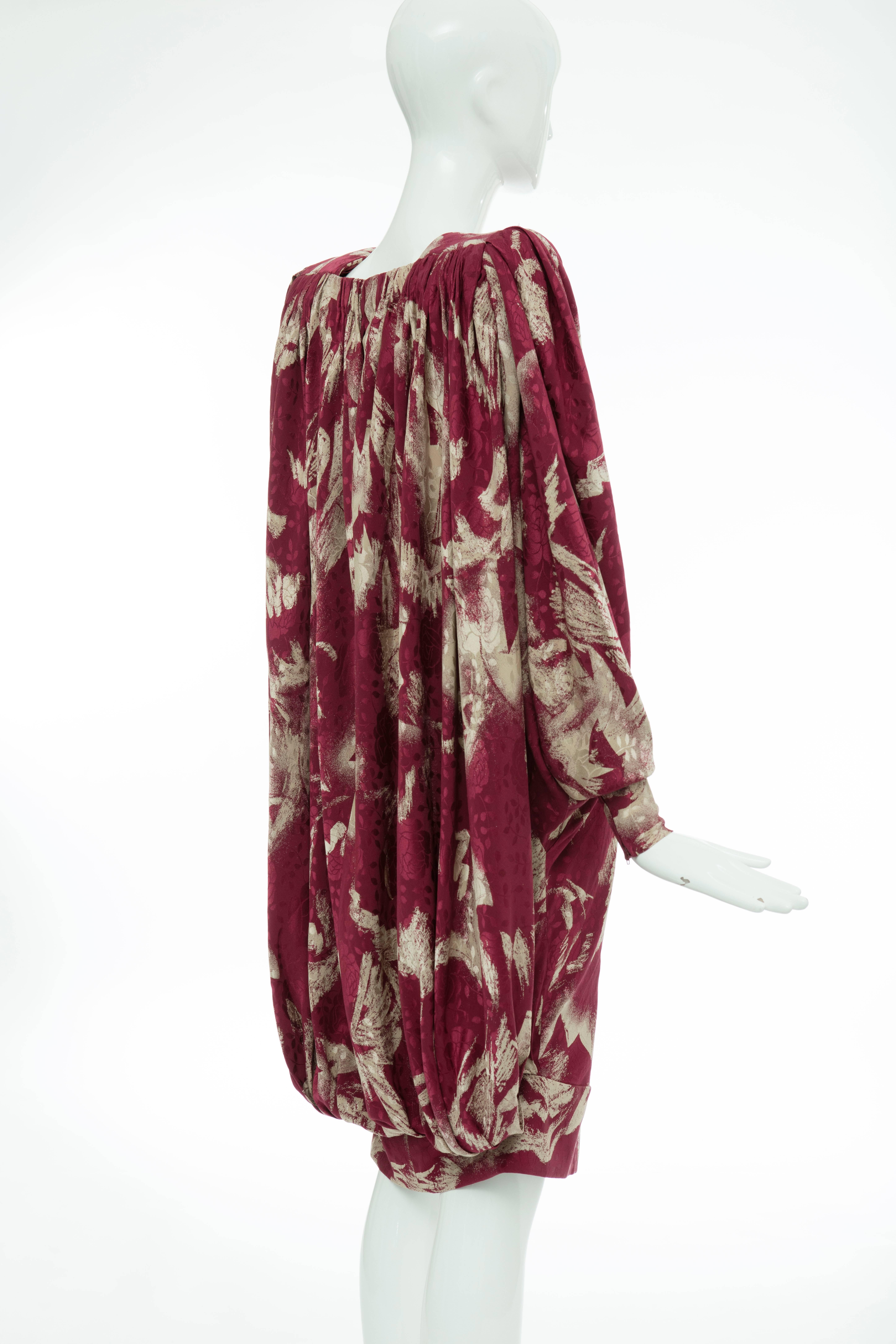 Emanuel Ungaro Couture Paris Printed Silk Balloon Collection Dress, Circa 1980s For Sale 2