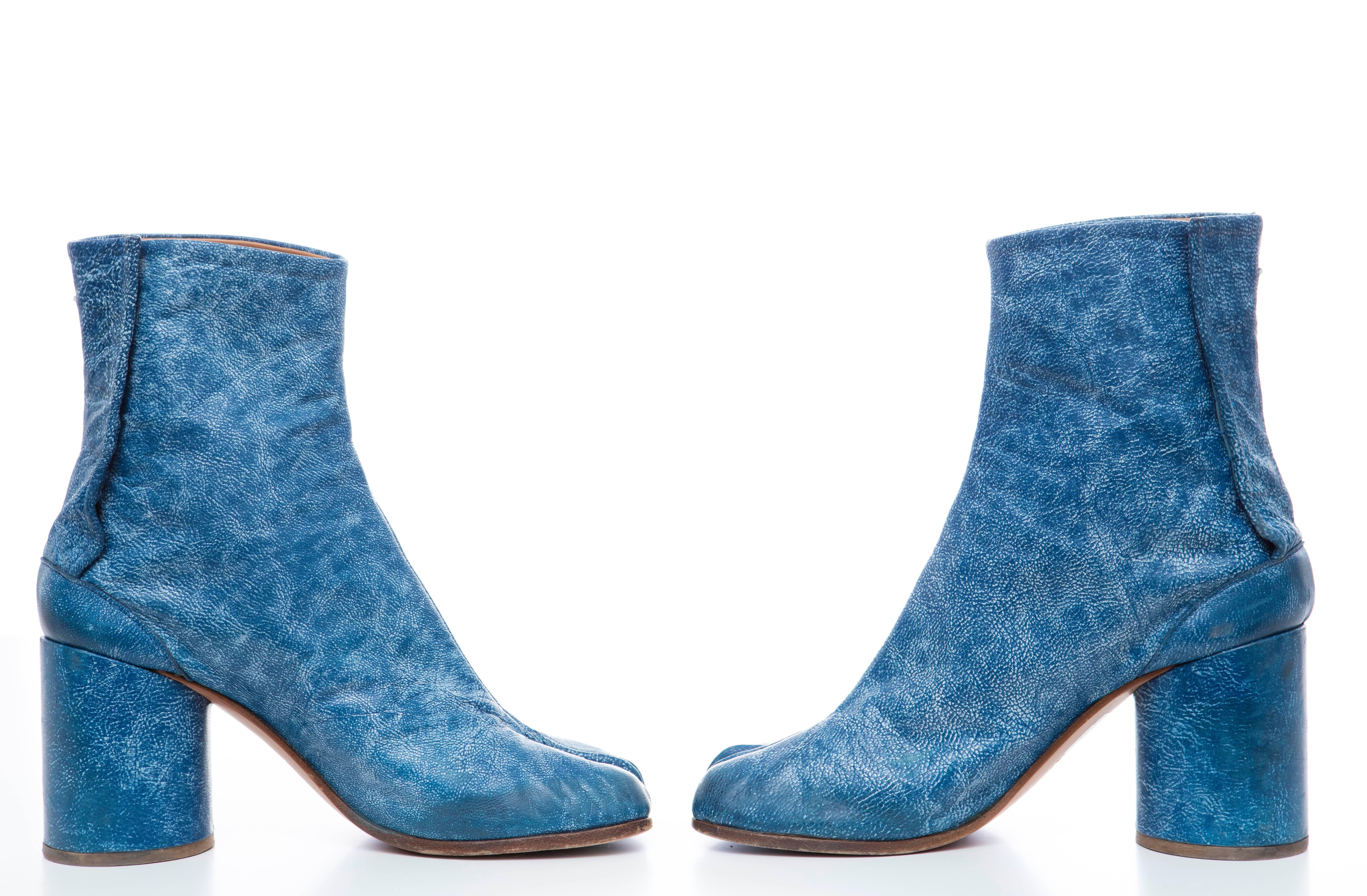 blue tabi boots