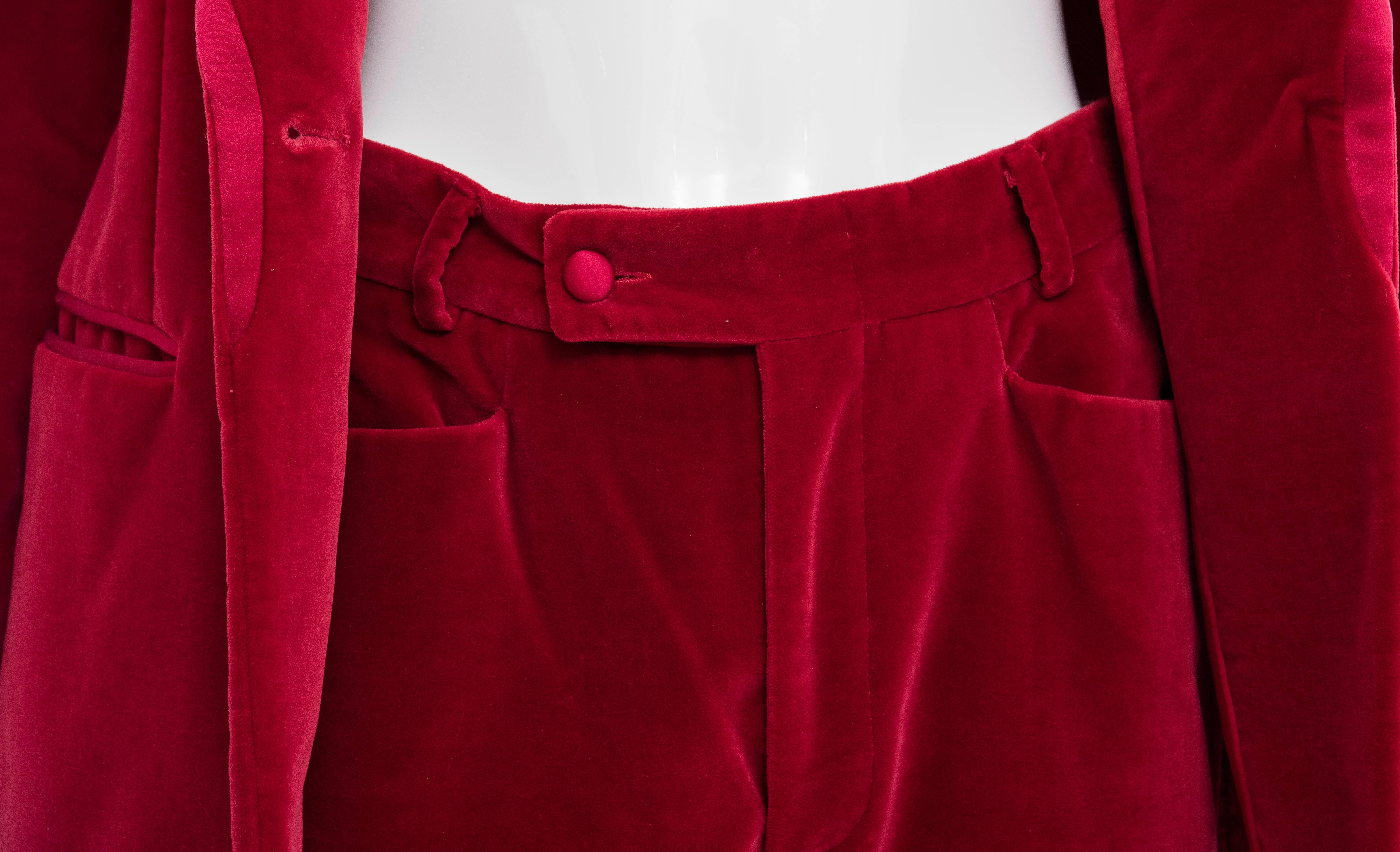 Gucci Tom Ford Red Cotton Velvet Pantsuit, Fall 1996 4