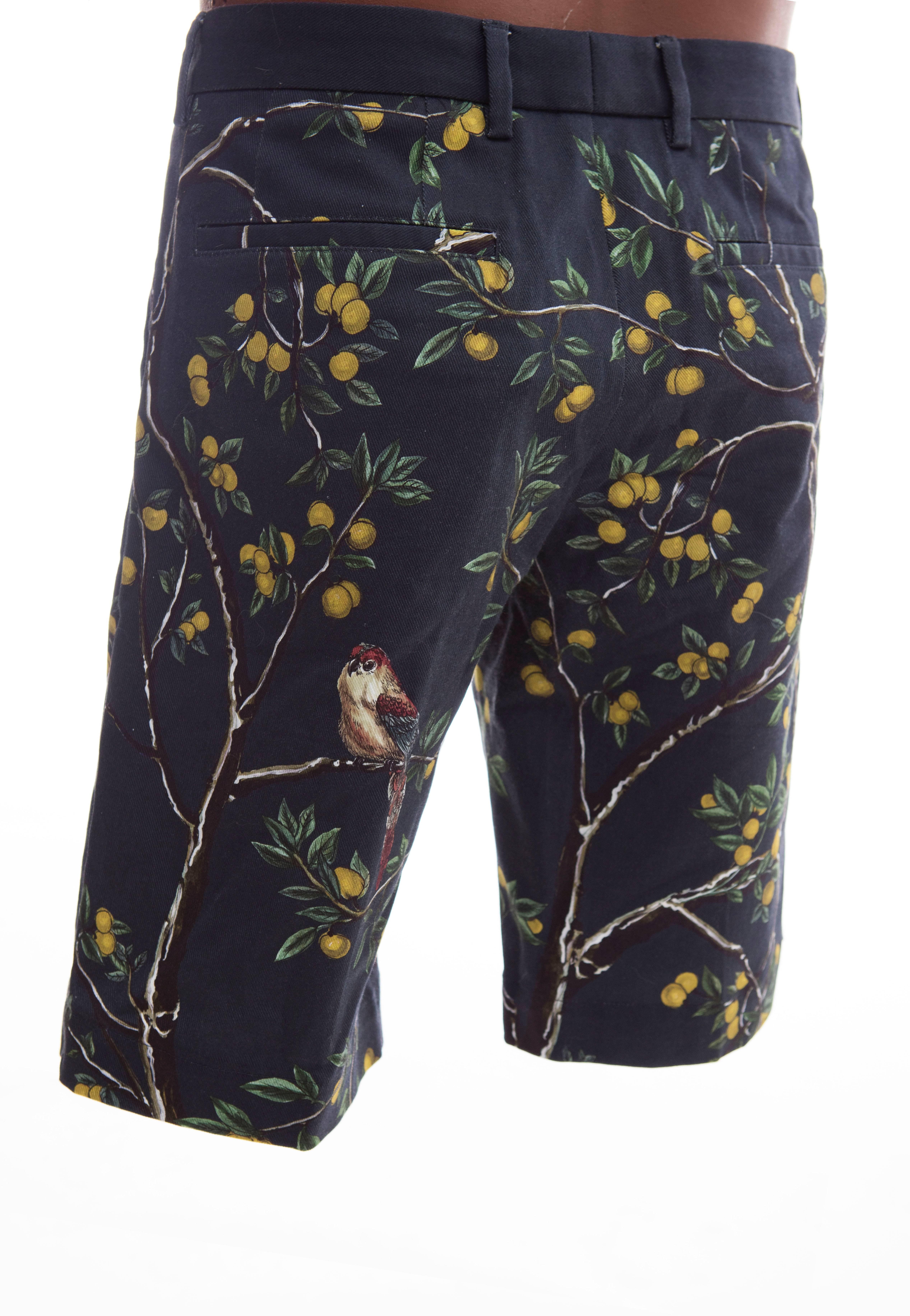 Dolce & Gabbana Men's Black Printed Birds Lemons Cotton Shorts, Spring 2016 1