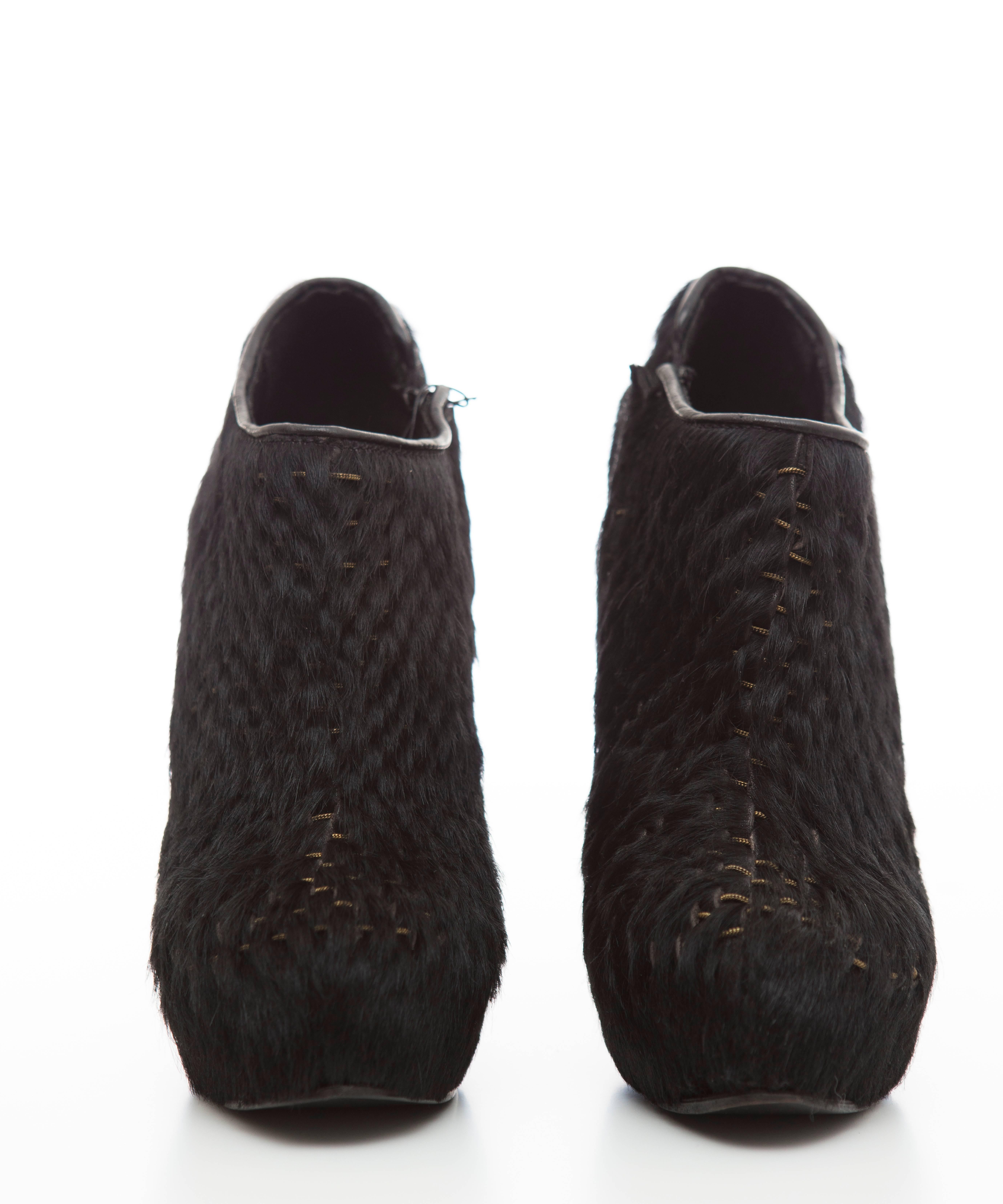 Women's Iris Van Herpen Black Woven Pony Bronze Snake Chain Heel Ankle Boots, Fall 2014 For Sale
