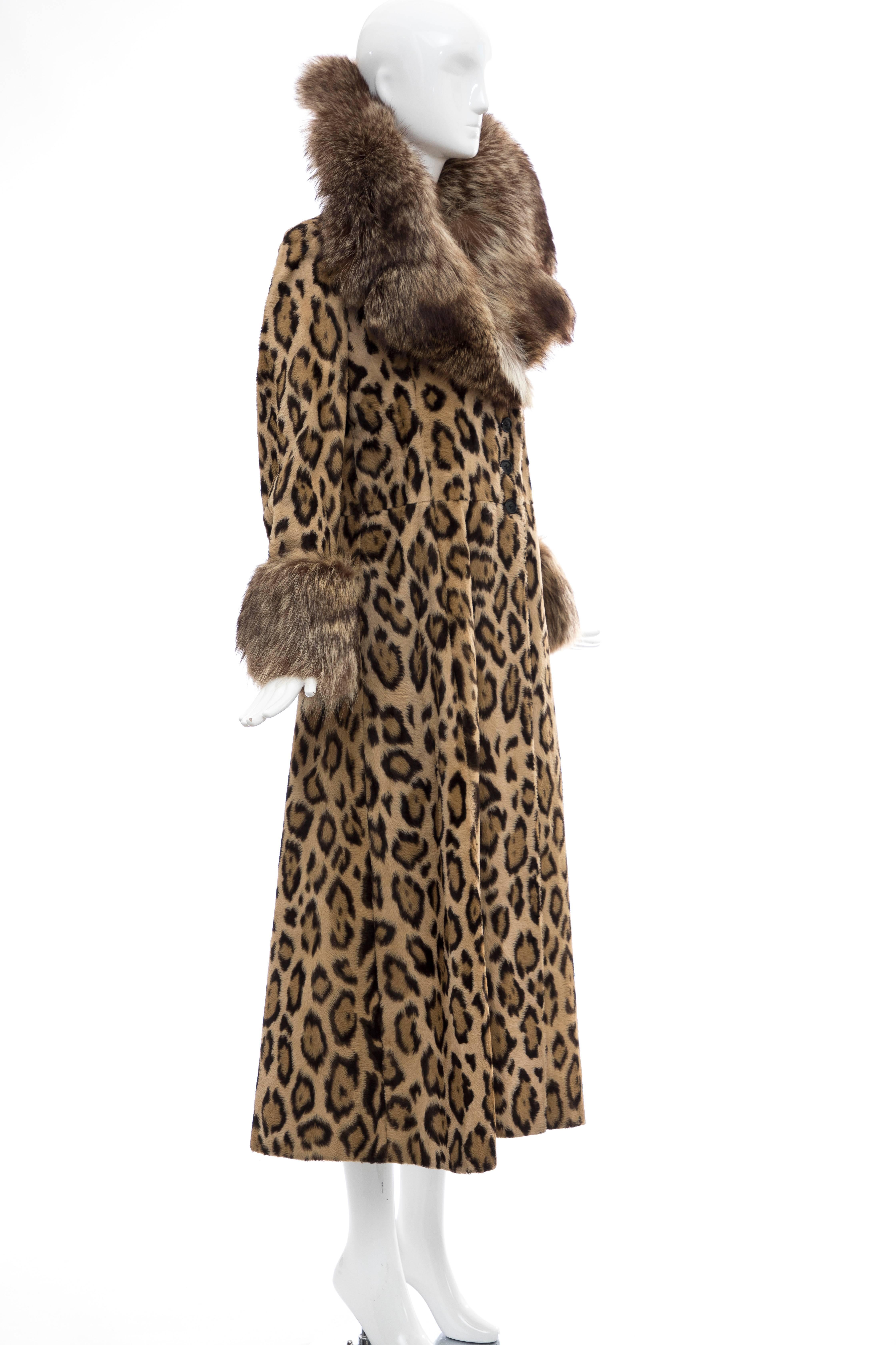 Goldring's Couture Faux Leopard Coat Dramatic Fur Collar & Cuffs, Circa: 1970's In Good Condition In Cincinnati, OH
