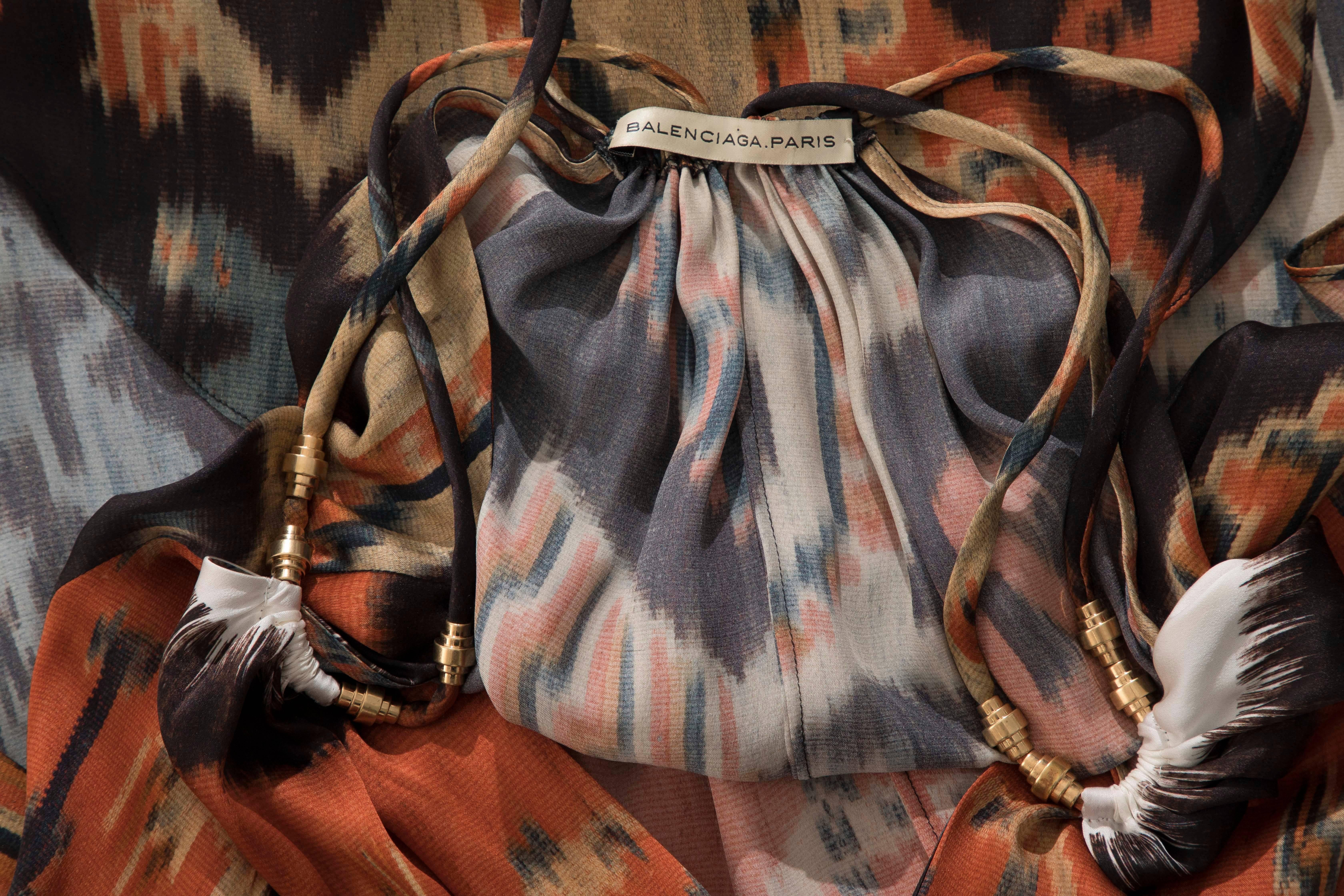 Nicolas Ghesquière for Balenciaga Silk Ikat Print Sleeveless Top, Fall 2007 For Sale 3