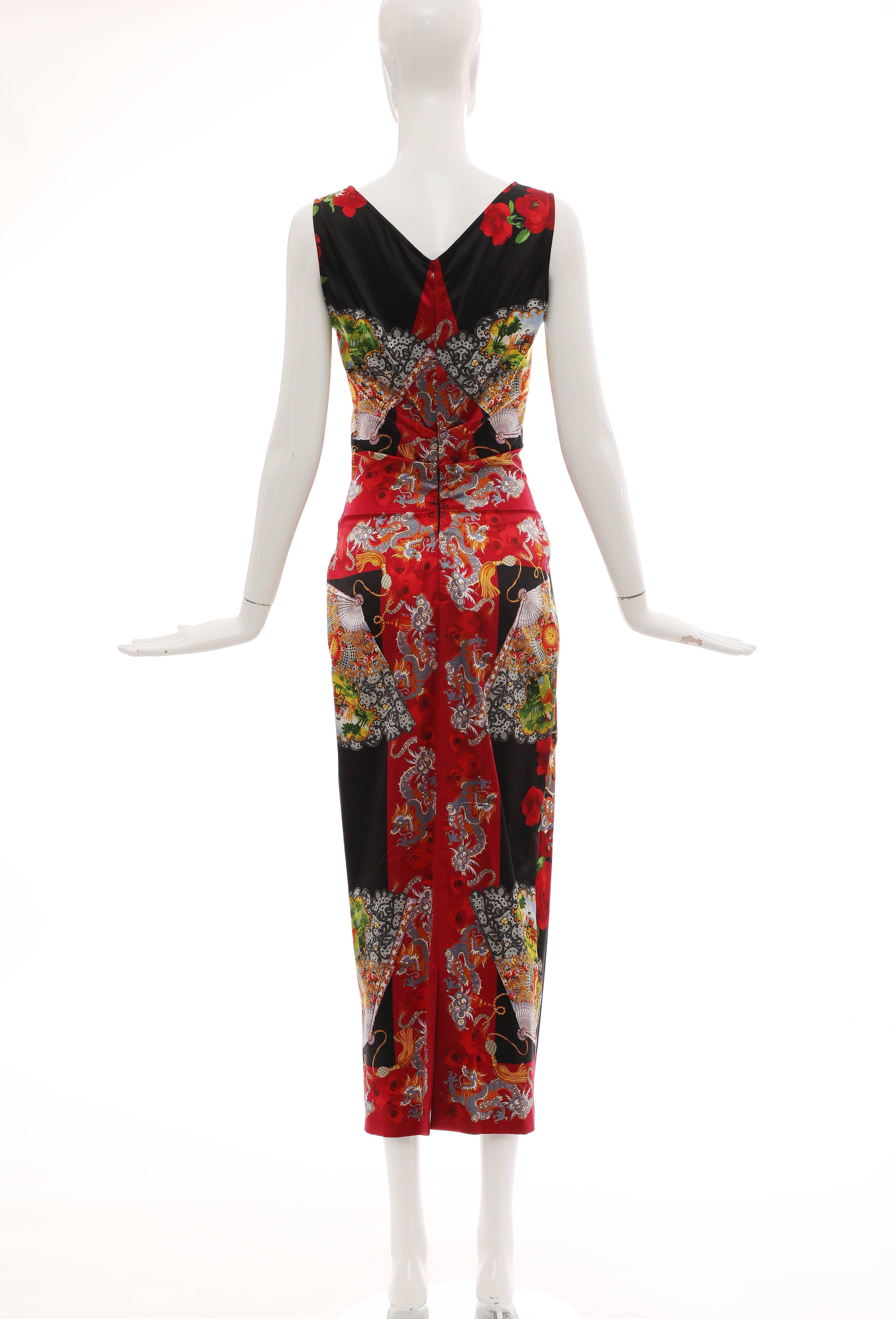 Dolce and Gabbana, Circa 1999, printed dragon and fan stretch silk satin evening dress with V-neck and hook-and-eye closures at back.
The dress is part of FIT Museum collection.

Bust 33, Waist 27, Hips 35, Length 53

IT. 42
US. 6

56% silk, 38%
