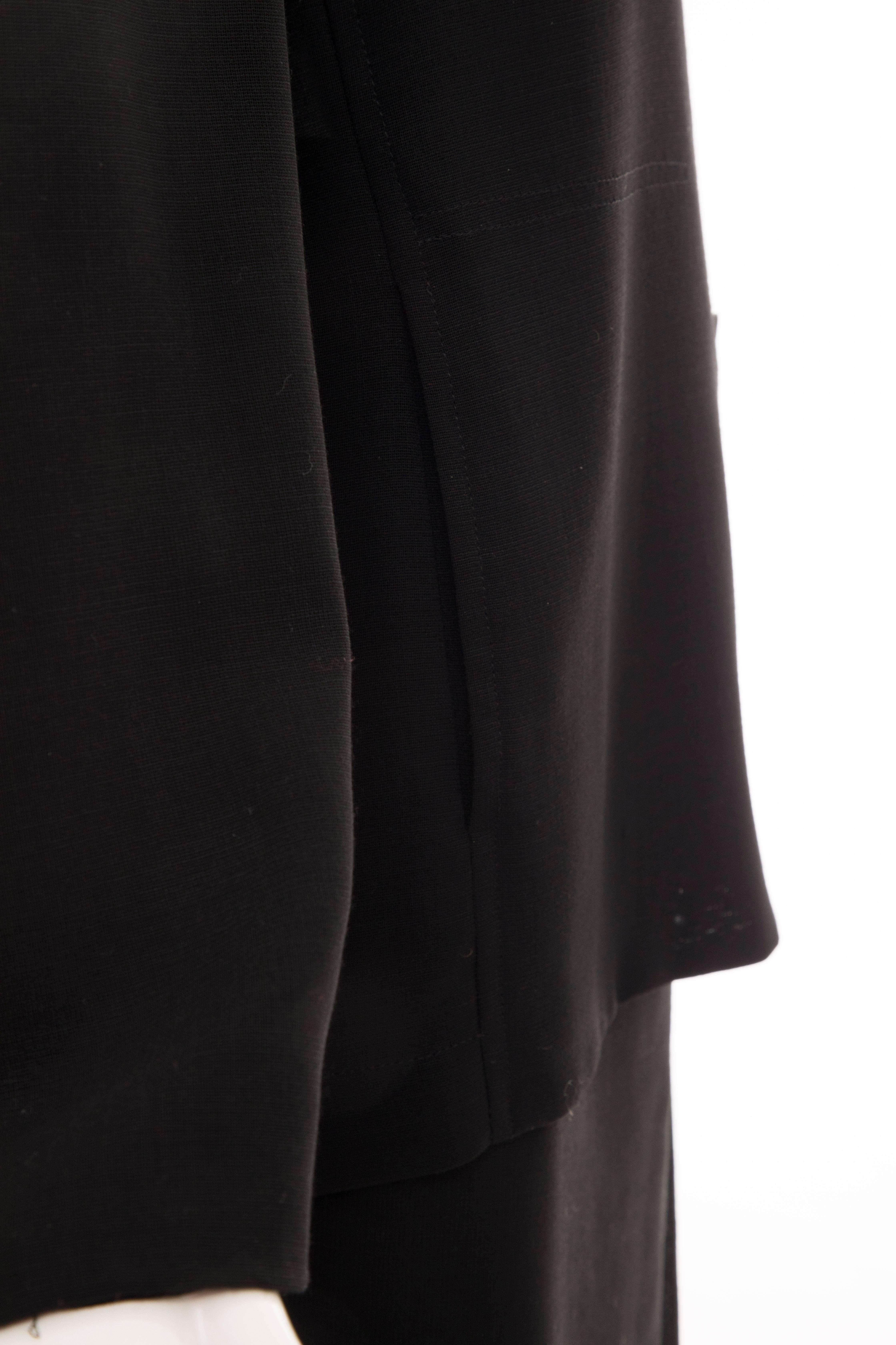 Cerruti 1881 Black Lightweight Wool Gauze Skirt-Suit, Circa 1990's For Sale 4