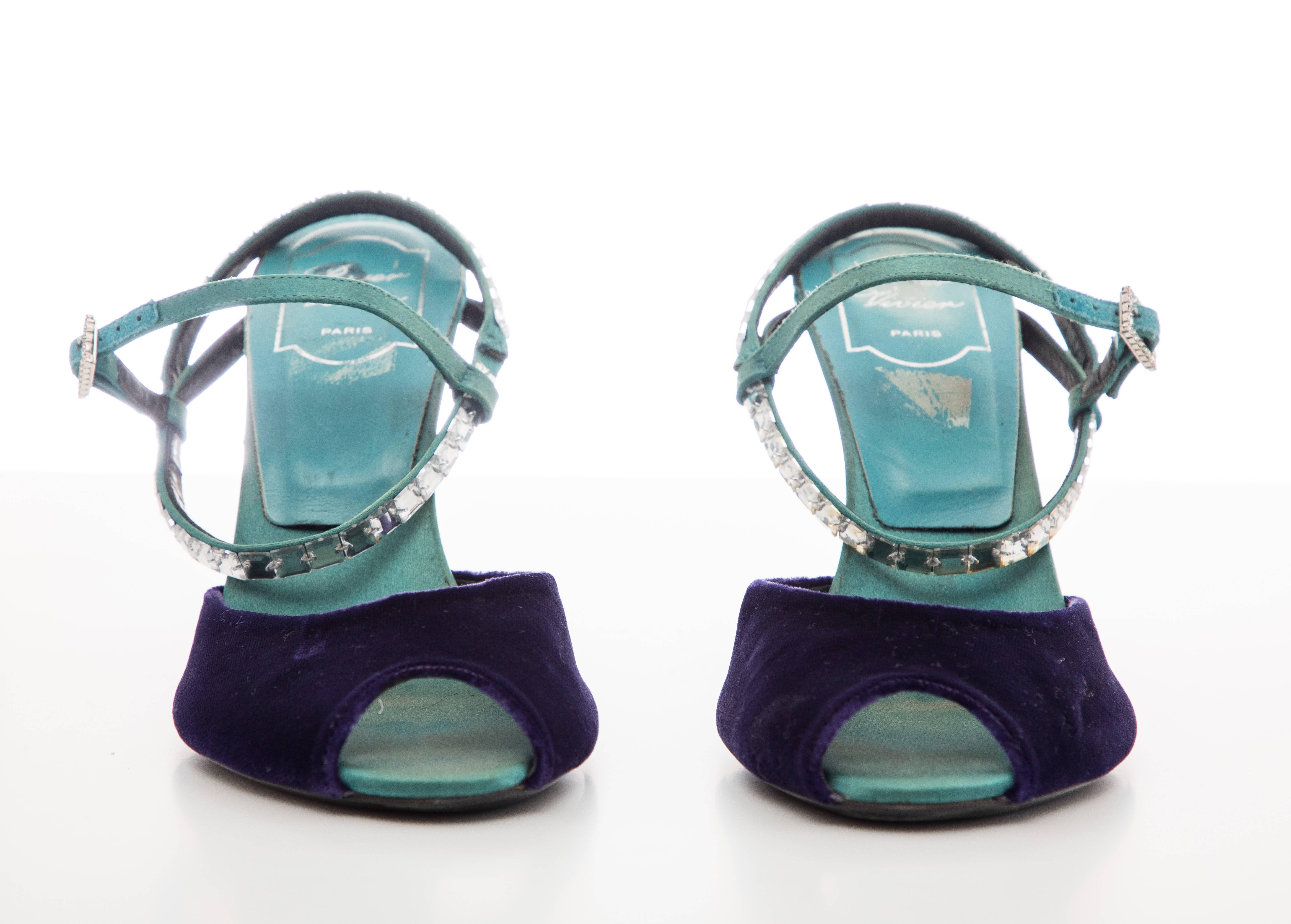 Roger Vivier Silk Satin Velvet Pumps With Beveled Square Crystal Ankle Straps For Sale 7