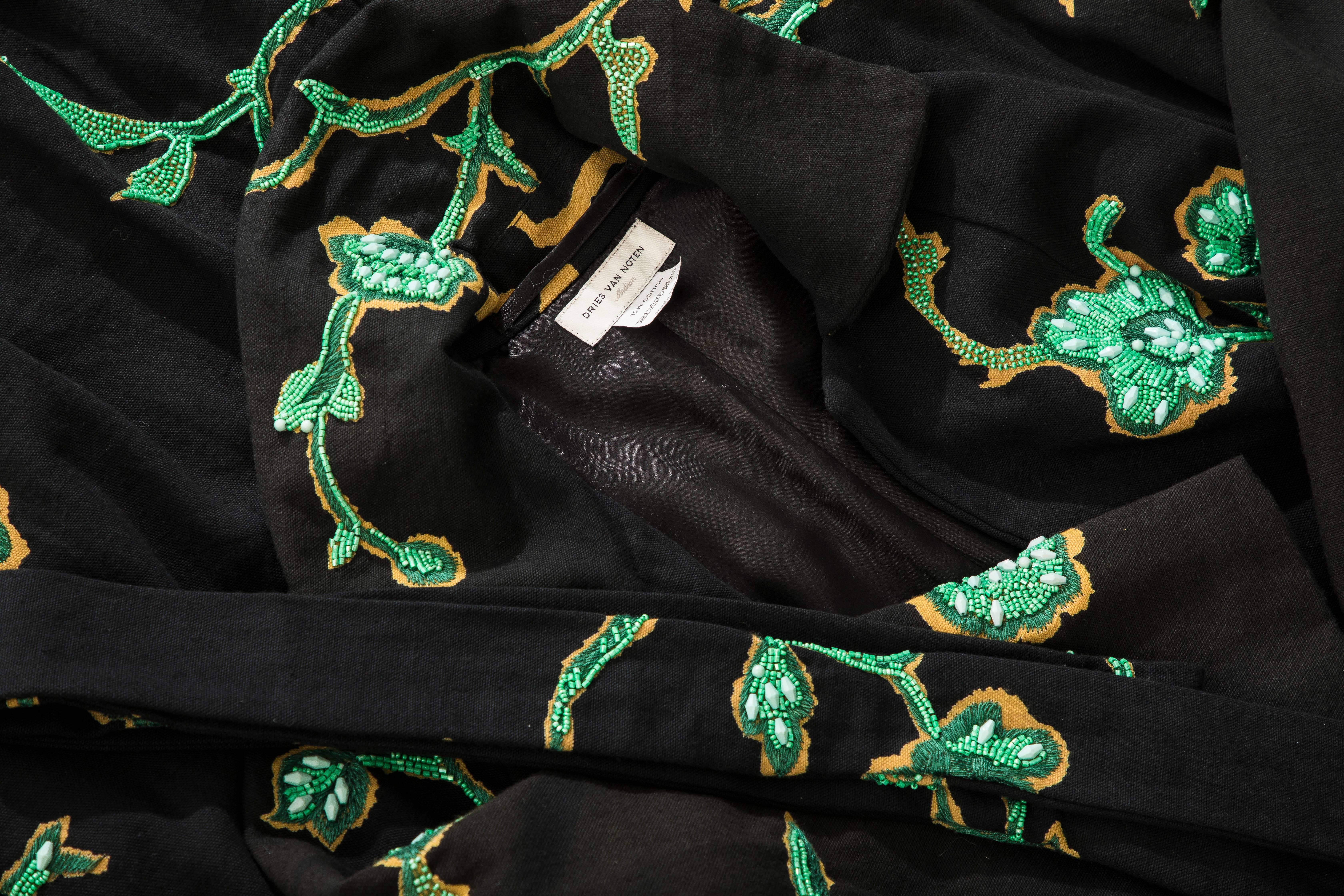 Dries Van Noten Runway Black Cotton Embroidered Beaded Coat, Fall 2005 For Sale 15