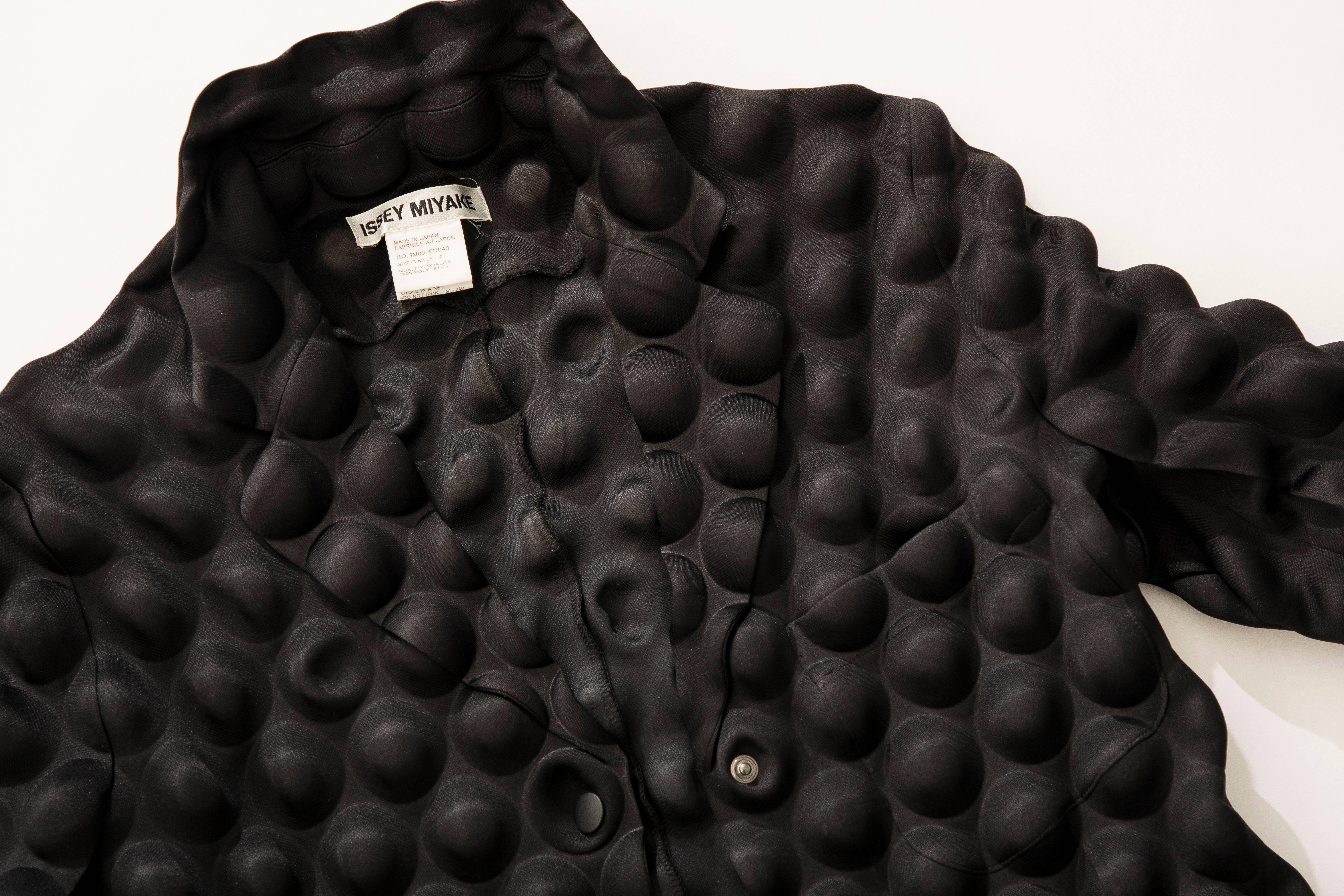 Issey Miyake Black Egg Carton Snap Front Blazer, Fall 2000 For Sale 5
