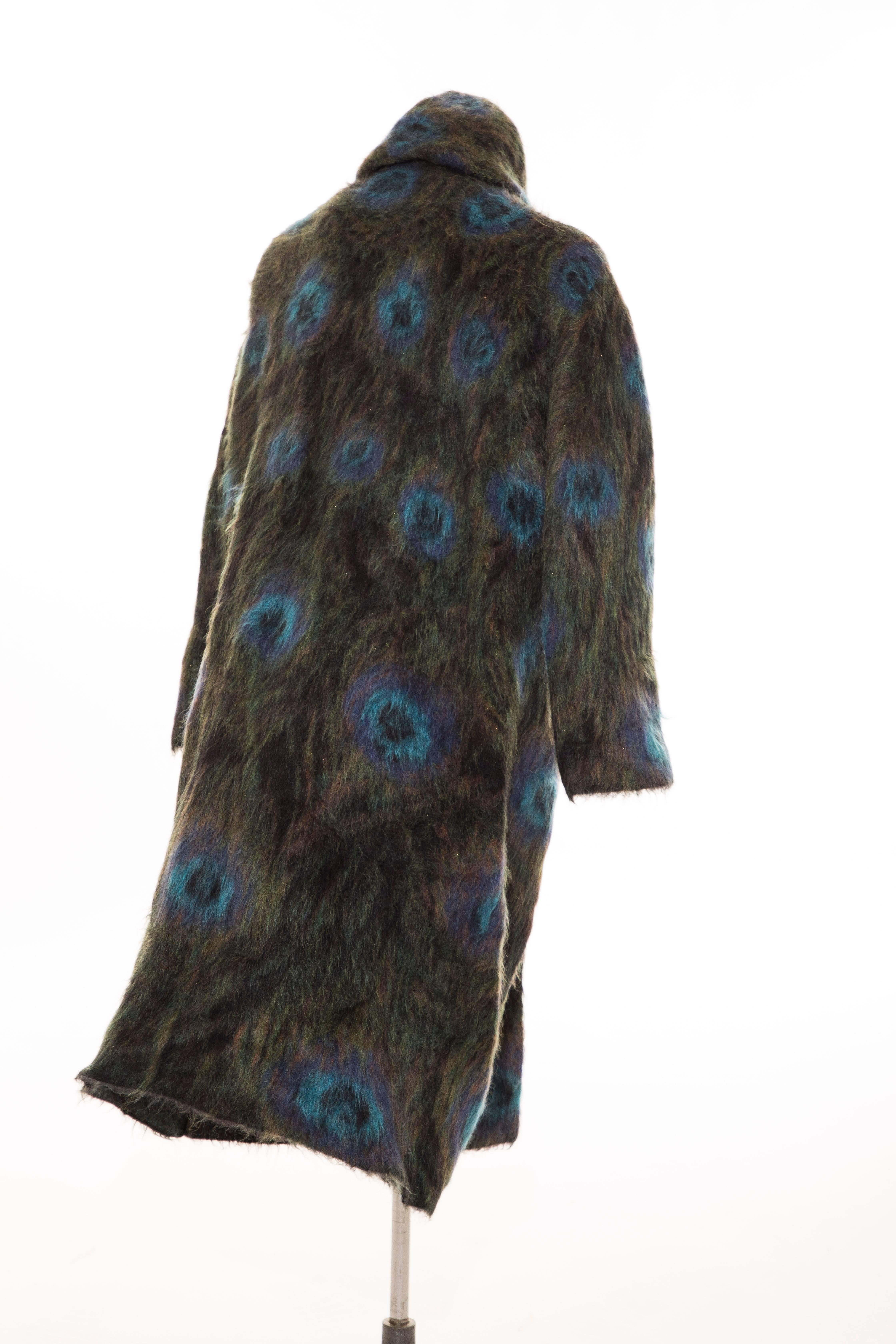 Alexander McQueen Runway Men's Mohair Nylon Peacock Feather Coat, Fall 2017 In Excellent Condition In Cincinnati, OH